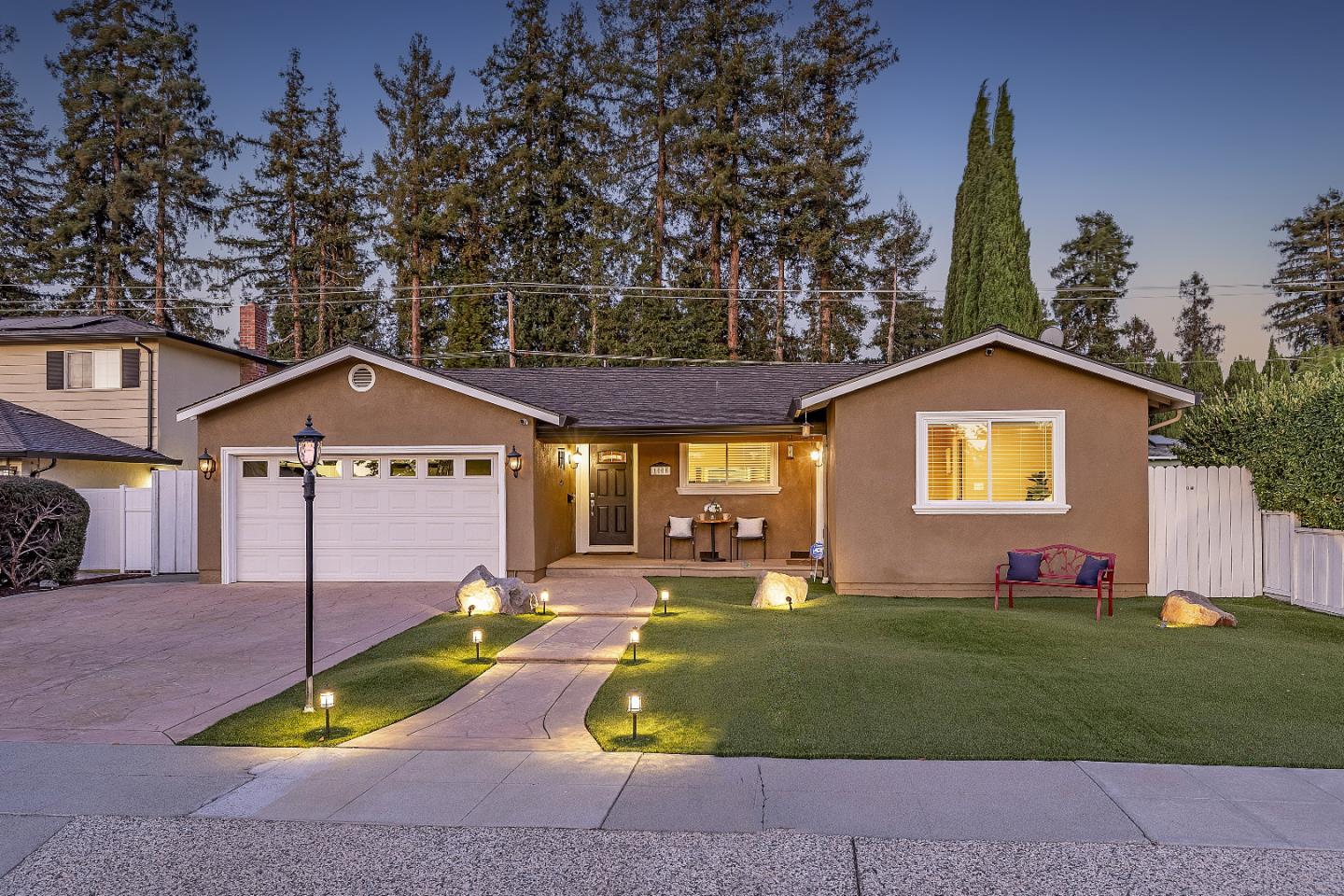1006 ALMARIDA Drive