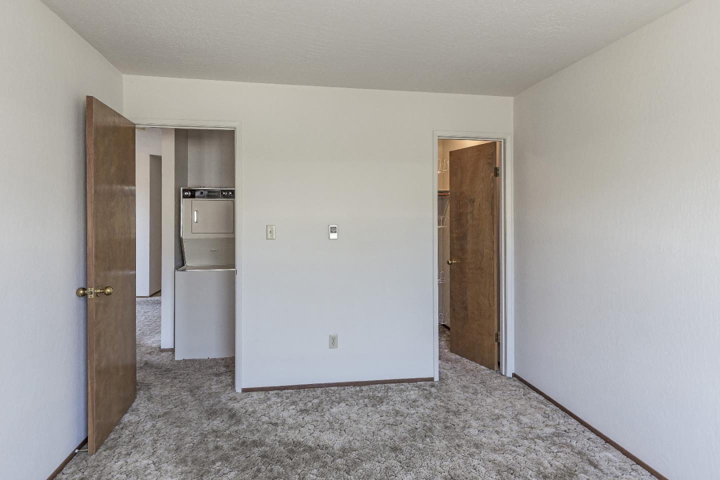 177 Monroe Street 8