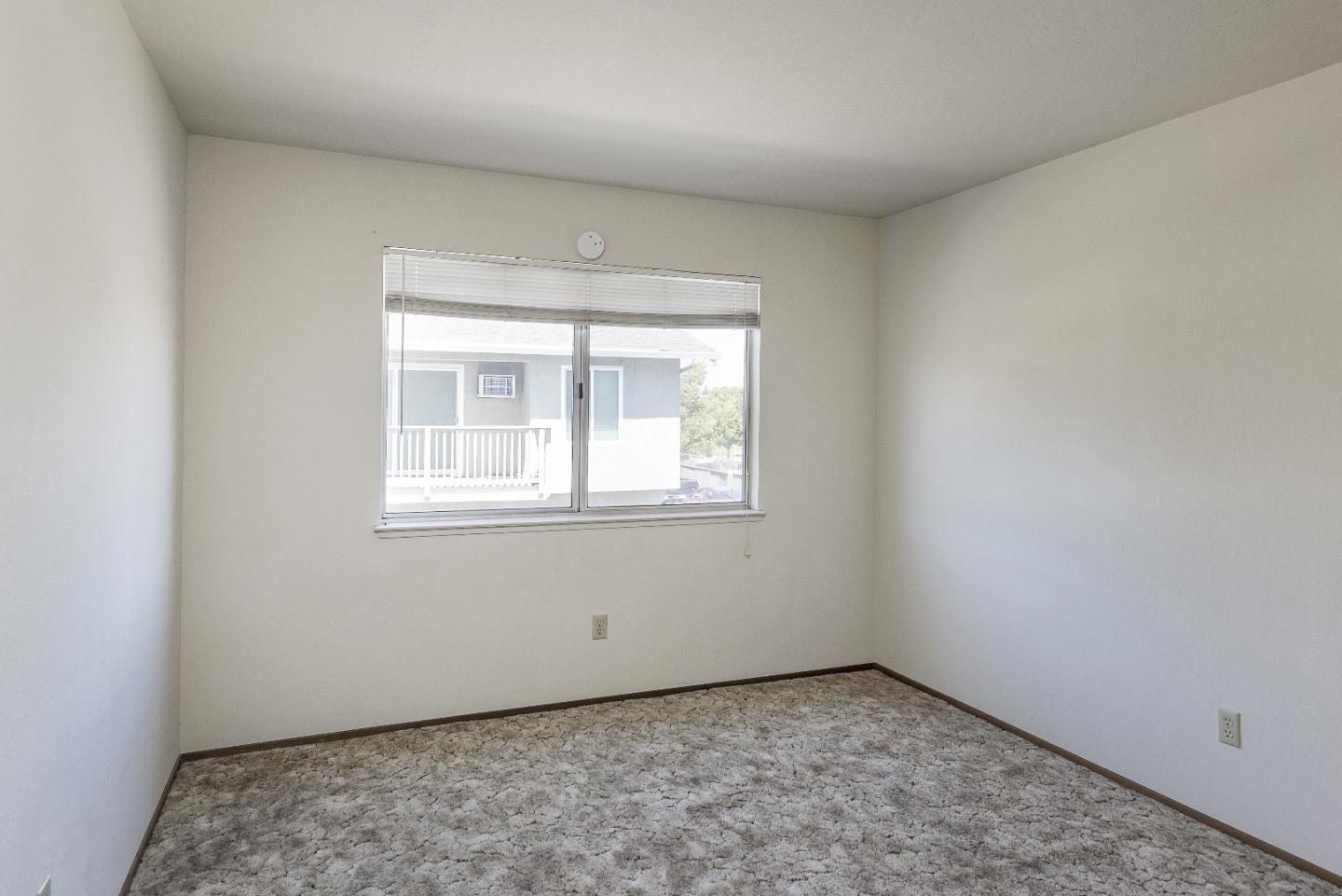 177 Monroe Street 8