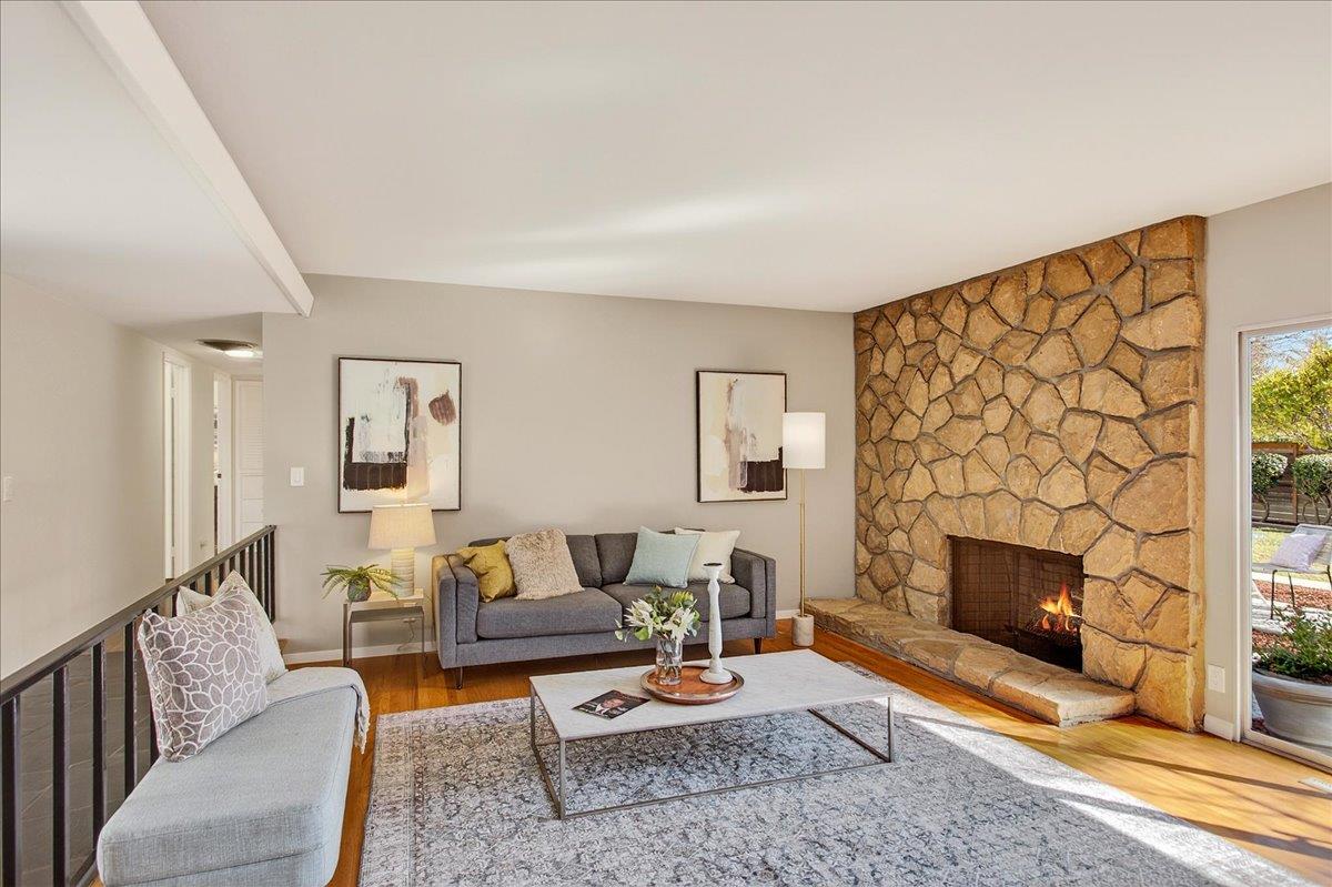 13240 VIA GRANDE Court