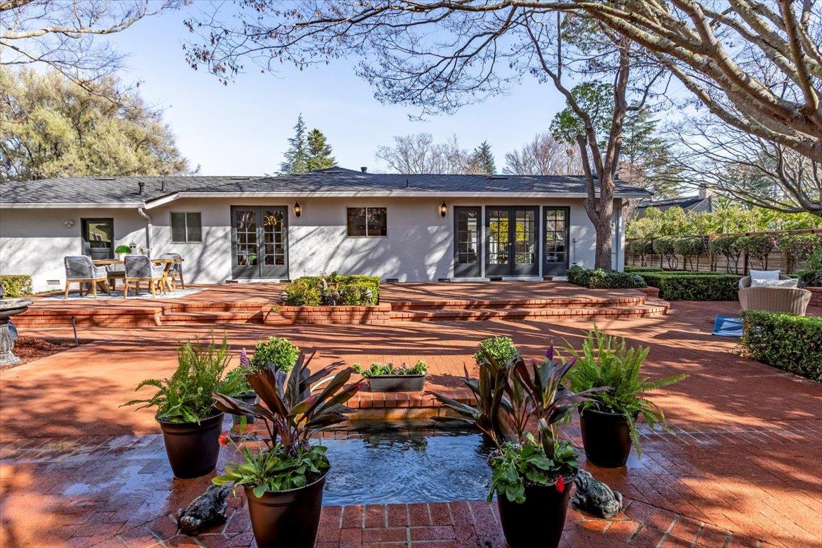 13240 VIA GRANDE Court