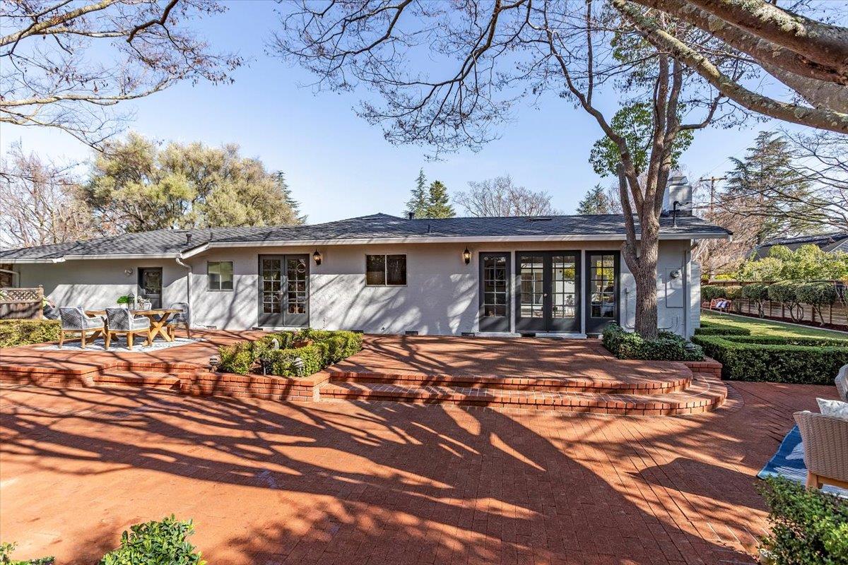 13240 VIA GRANDE Court