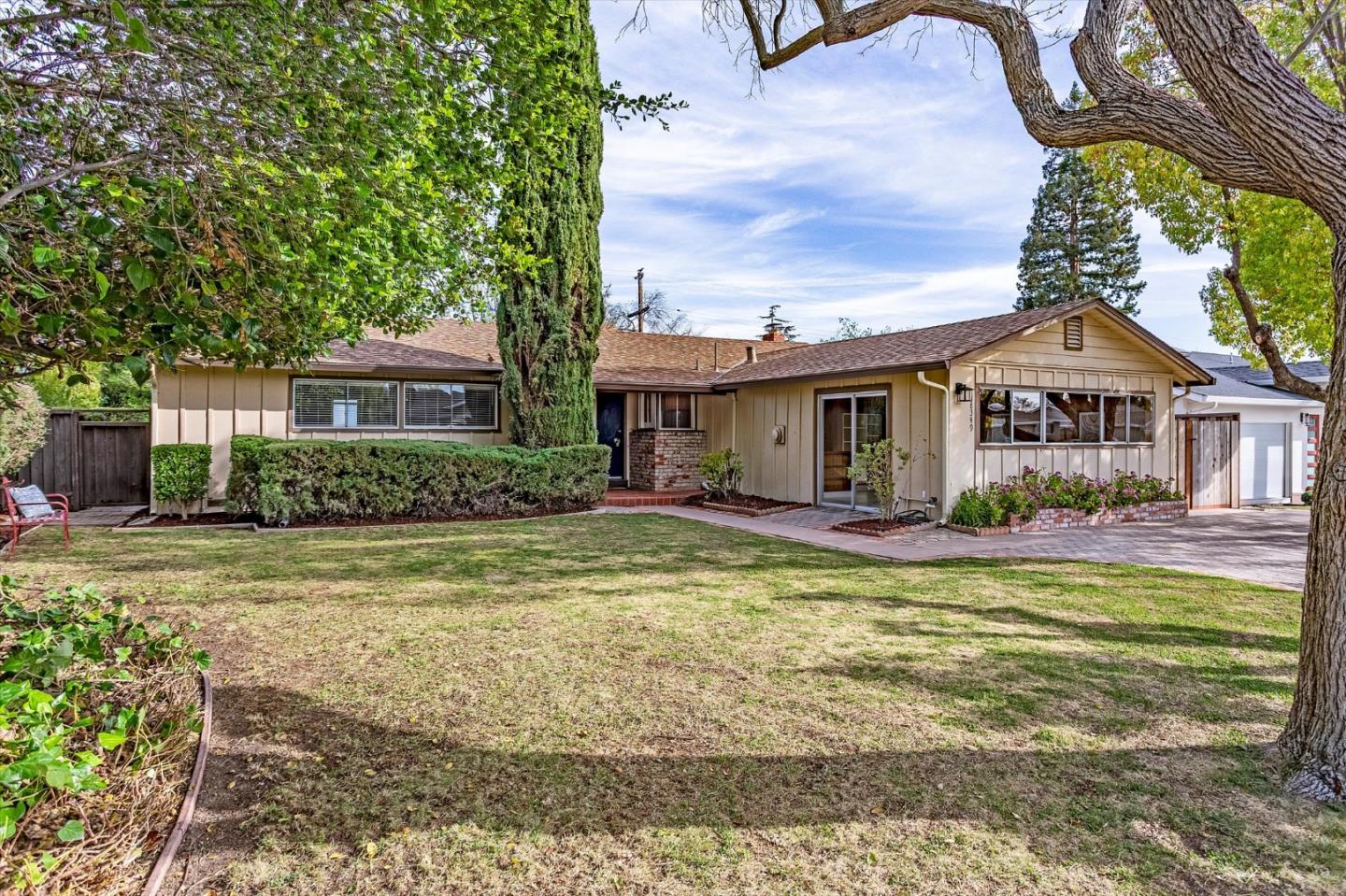18349 PURDUE Drive