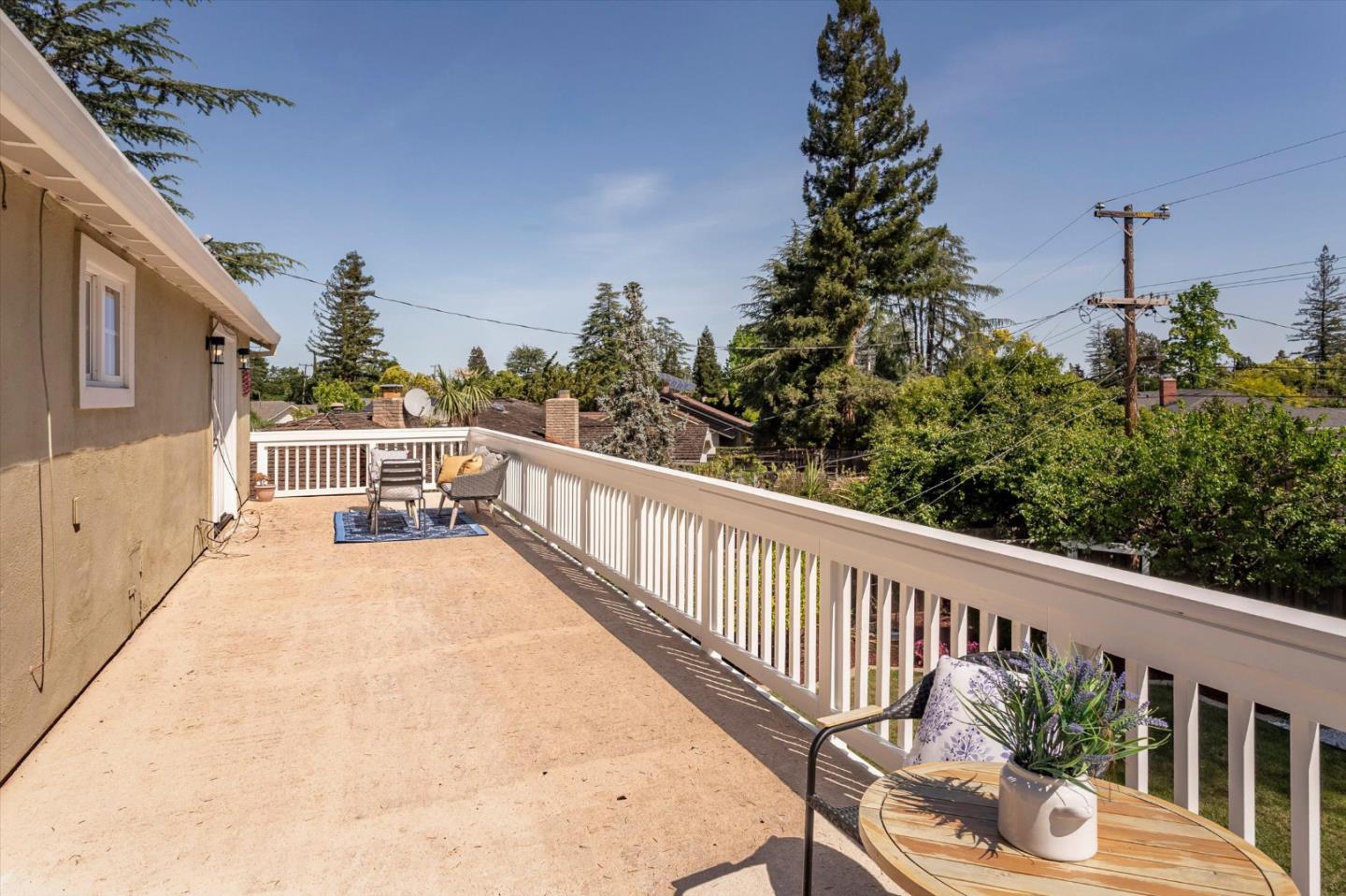 12180 SARAGLEN Drive