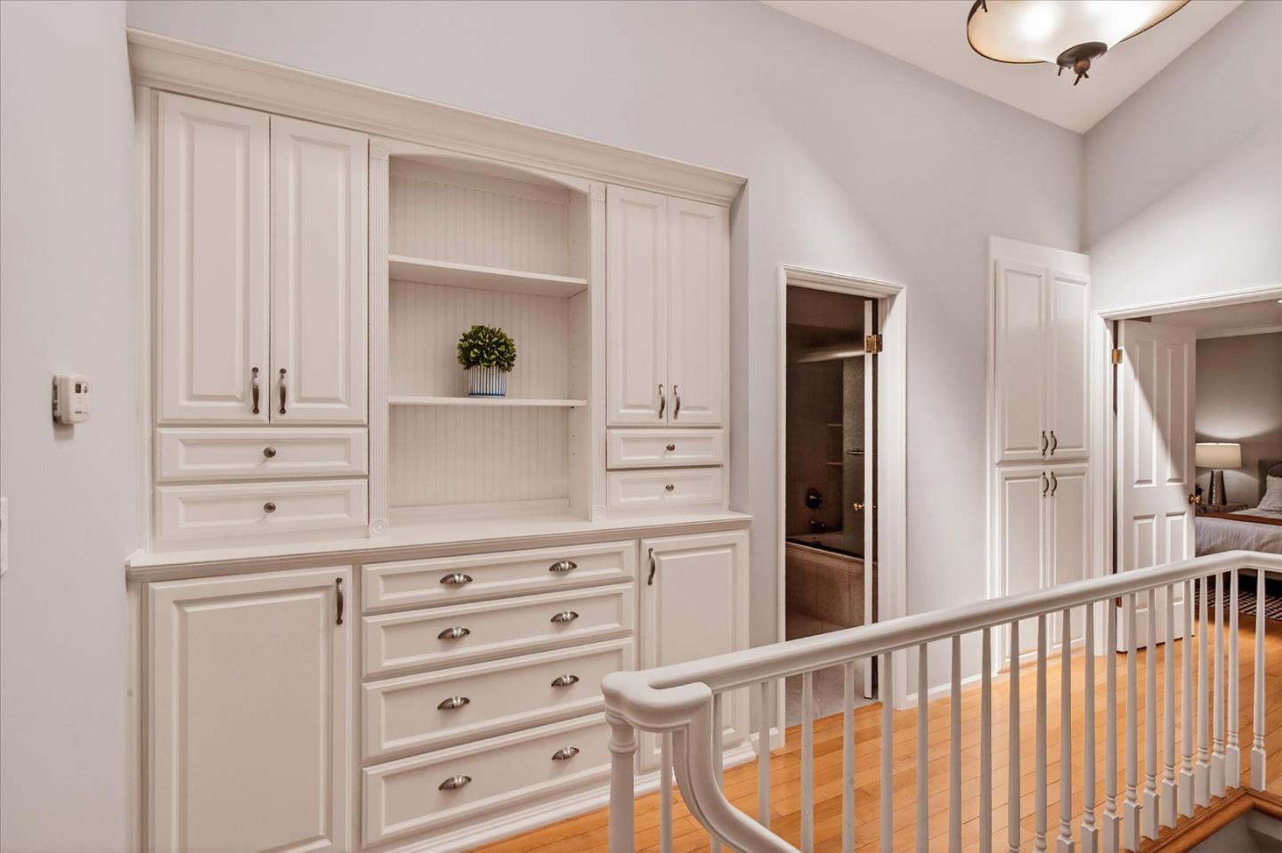 12180 SARAGLEN Drive