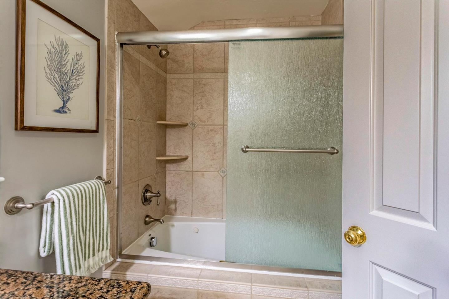 12180 SARAGLEN Drive