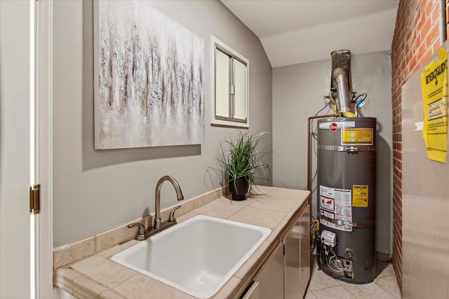 12180 SARAGLEN Drive