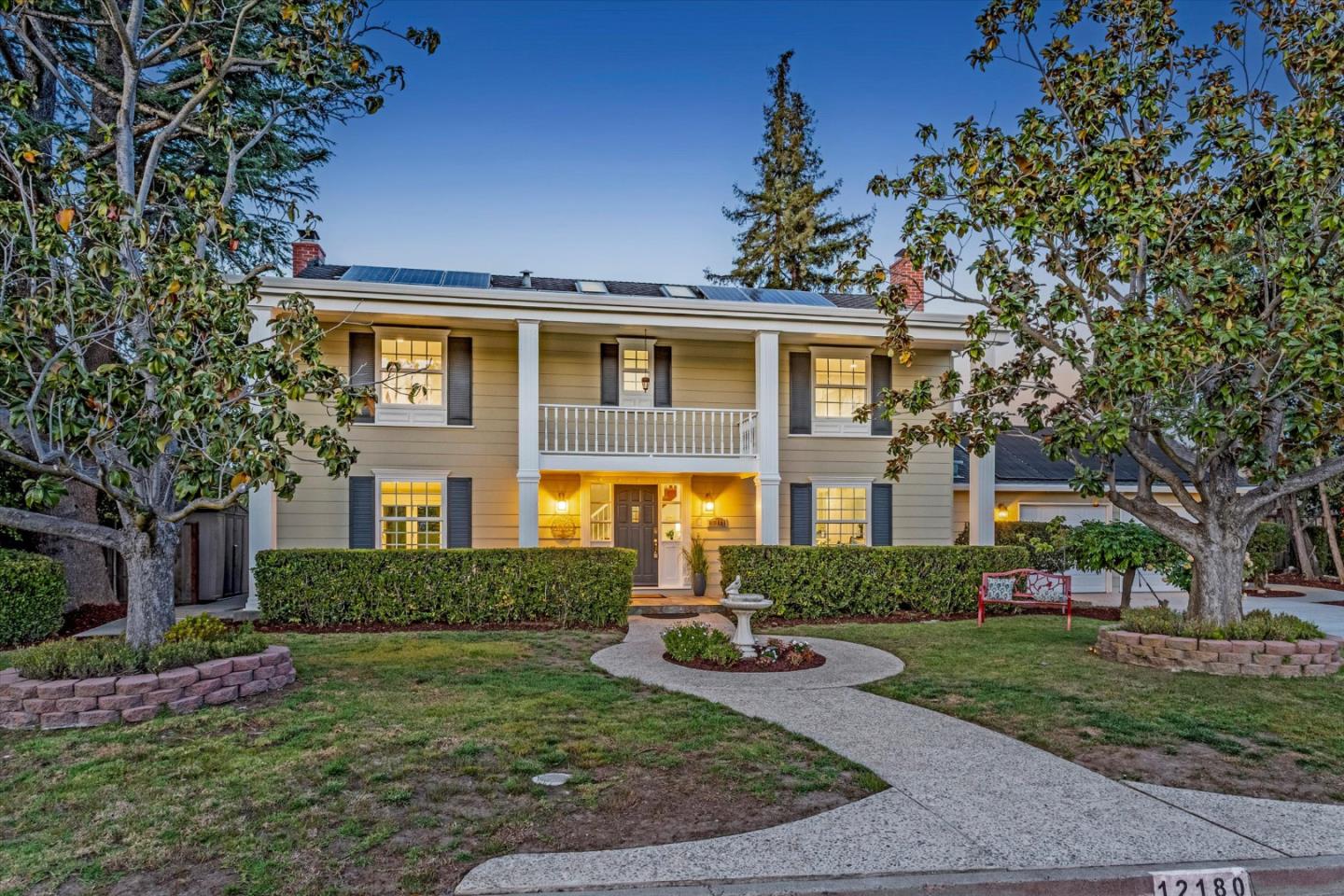 12180 SARAGLEN Drive