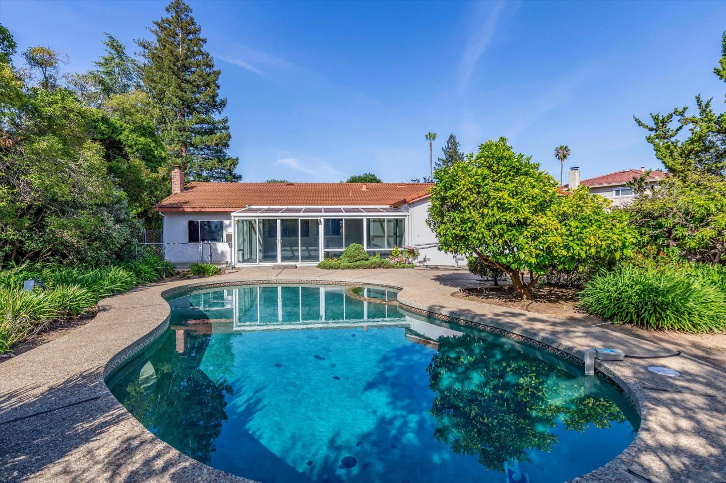 19875 SEA GULL Way