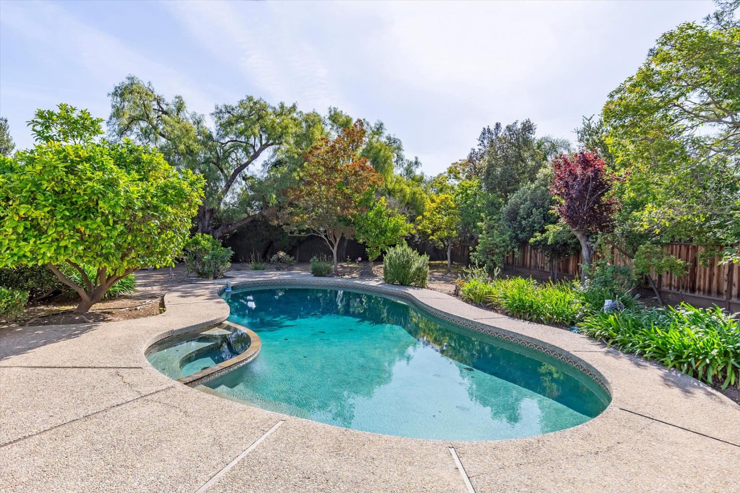 19875 SEA GULL Way