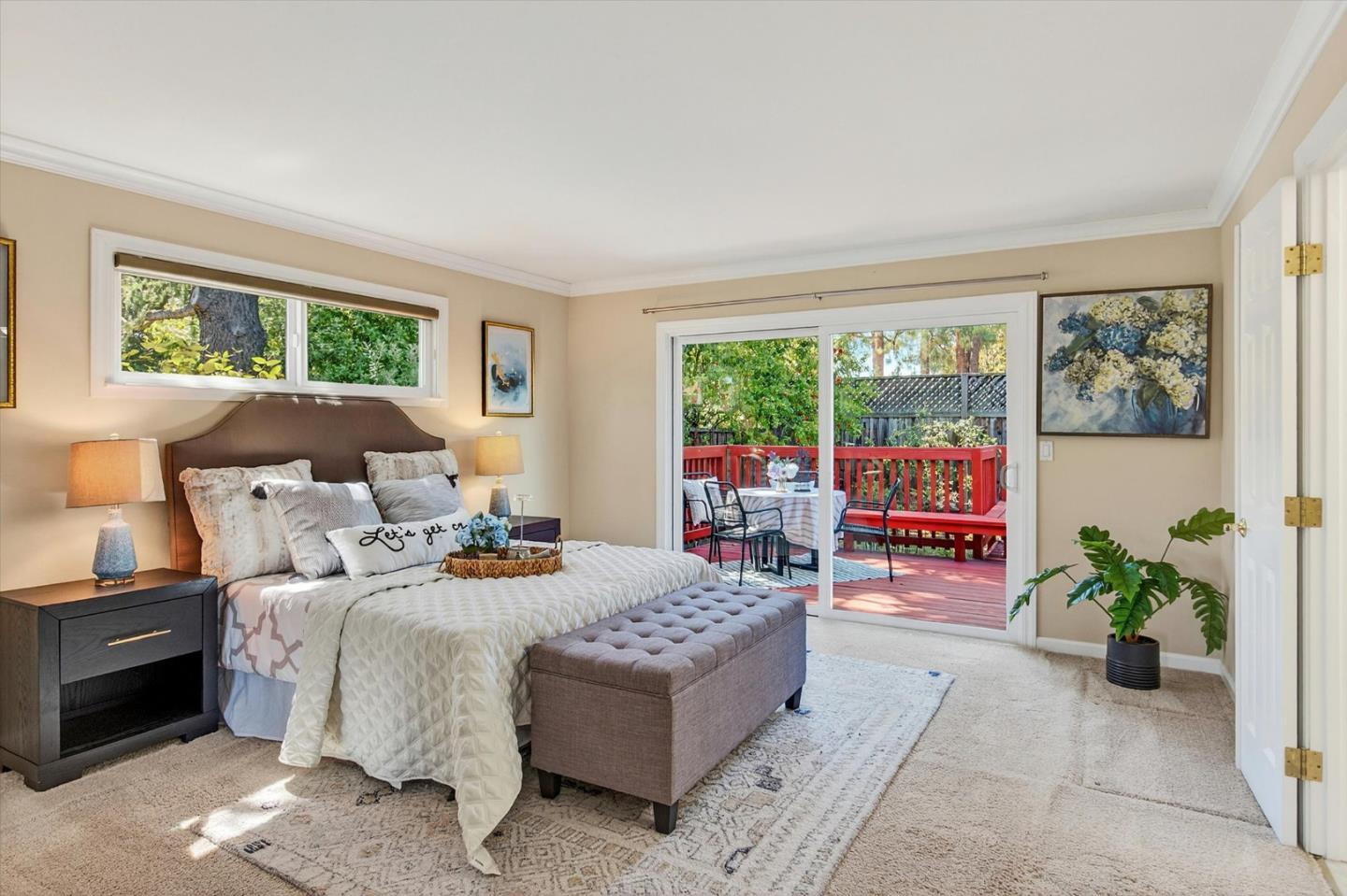 20154 KNOLLWOOD Drive