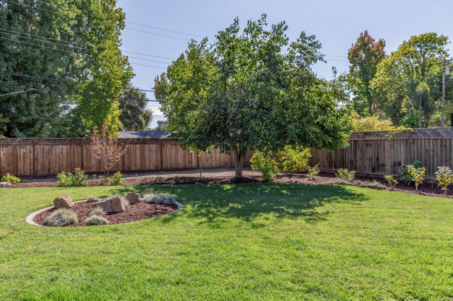 12468 CREEK DR