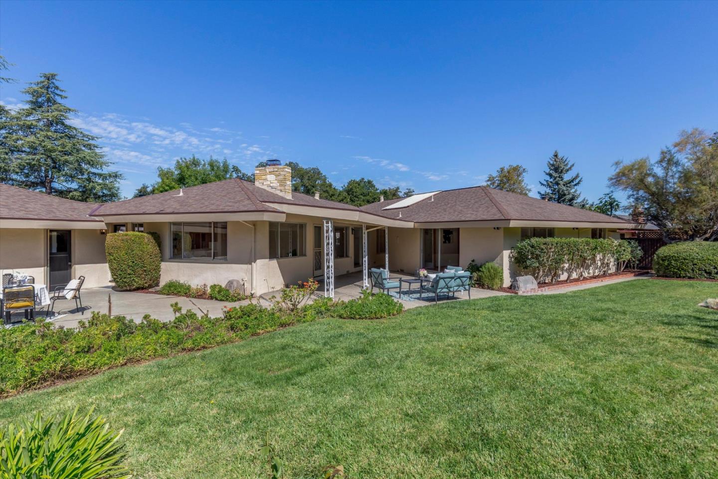 12468 CREEK DR