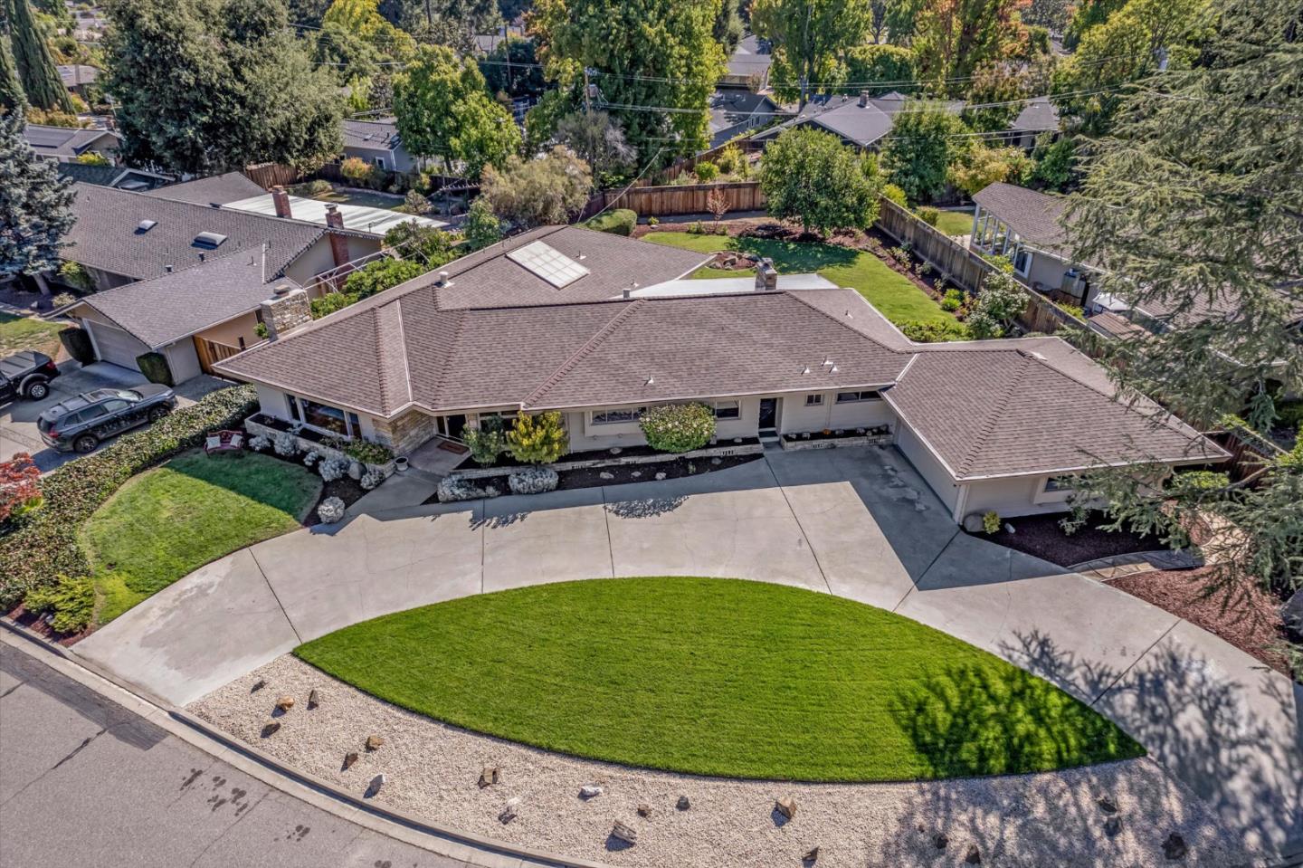 12468 CREEK DR