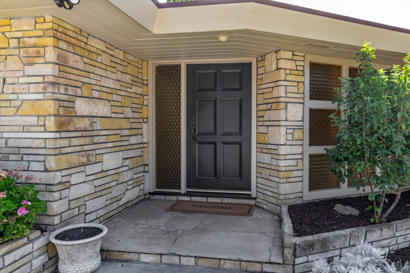 12468 CREEK DR