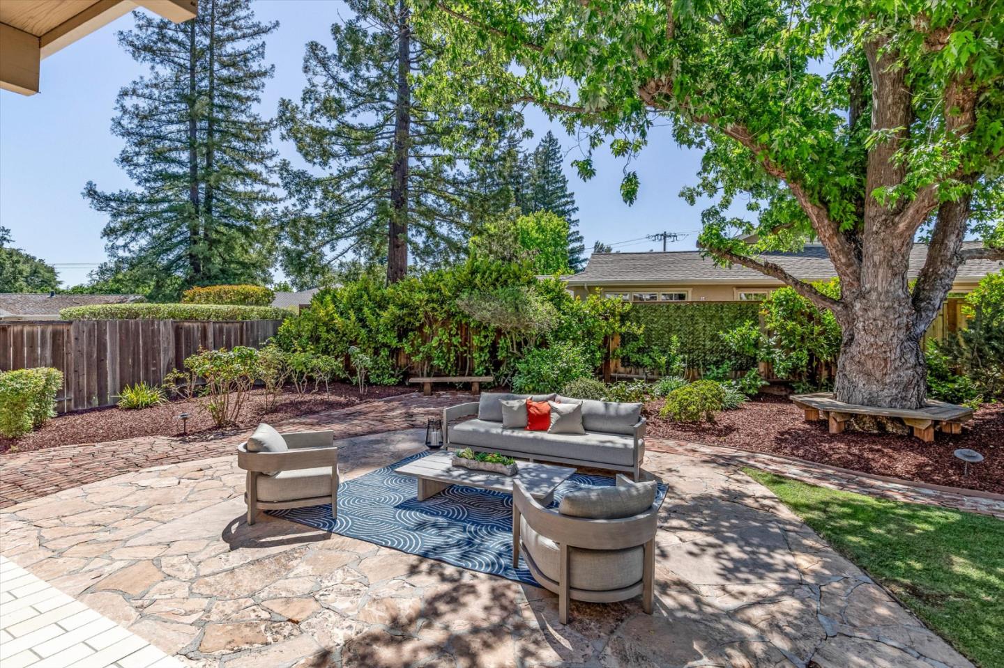 20096 CHATEAU Drive