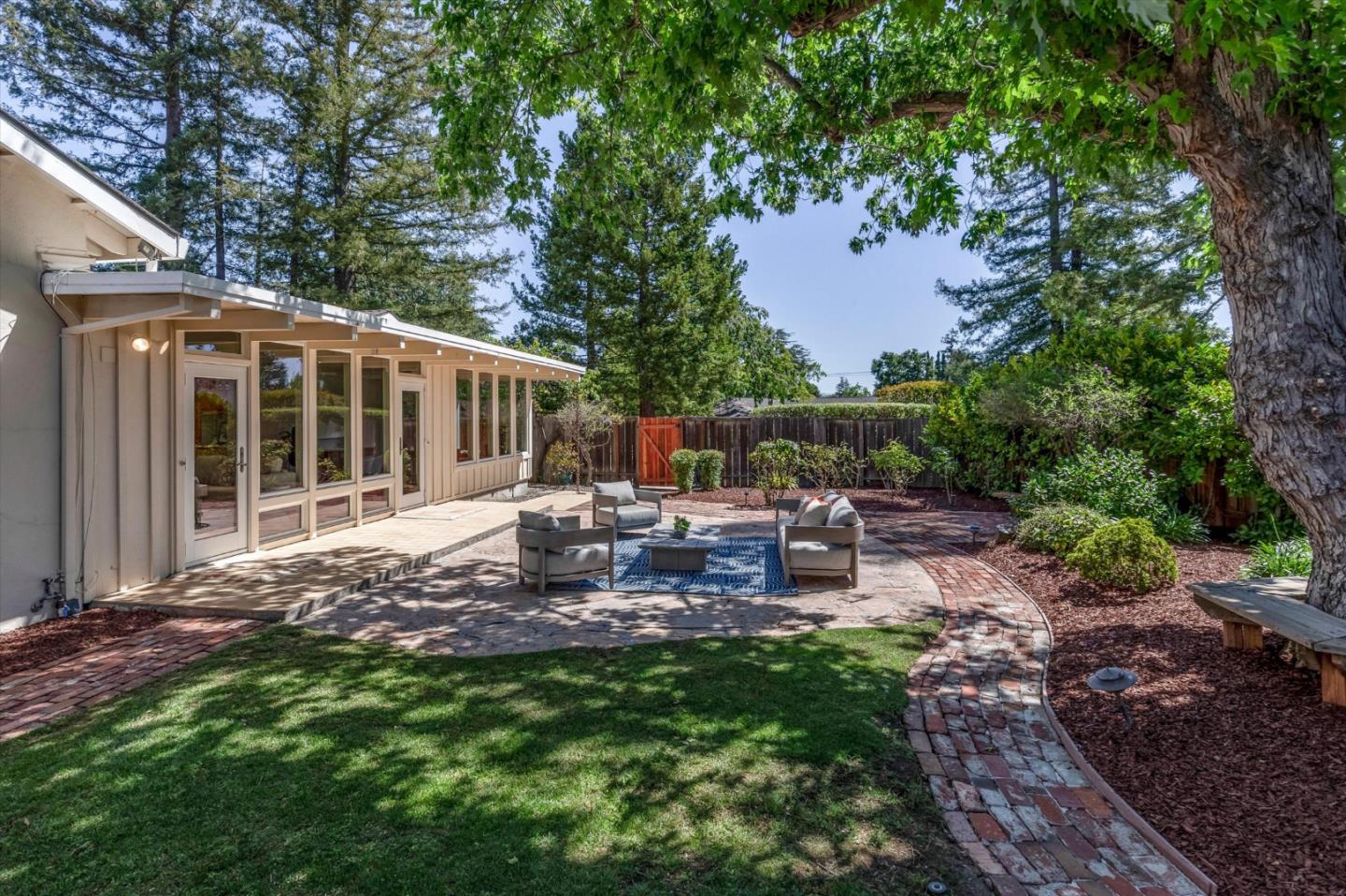 20096 CHATEAU Drive