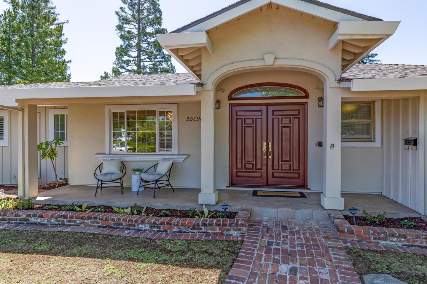20096 CHATEAU Drive