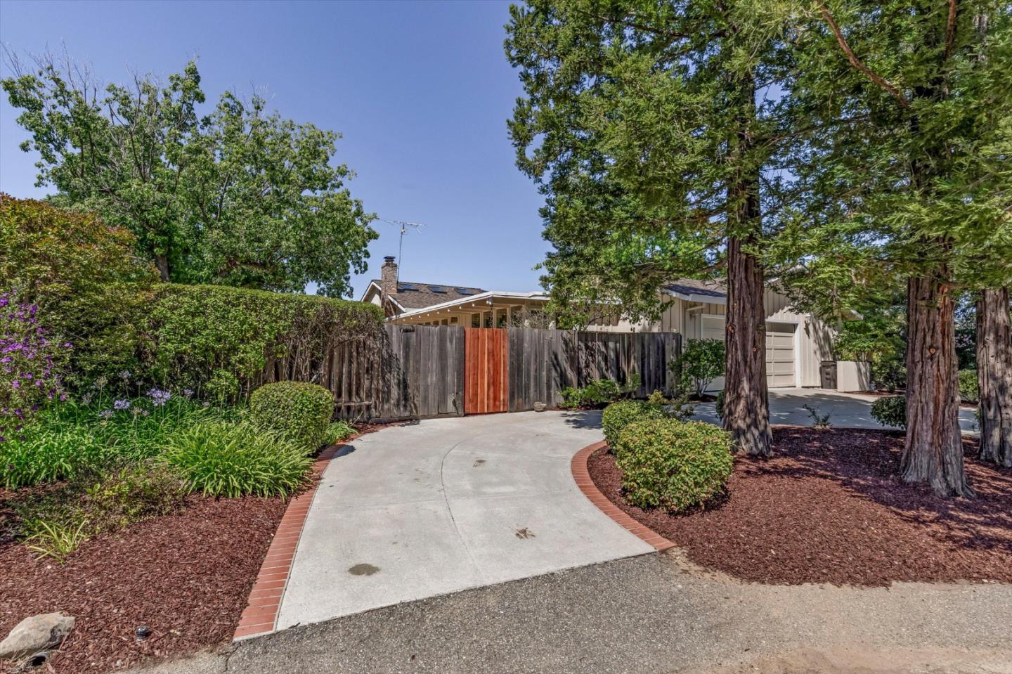 20096 CHATEAU Drive