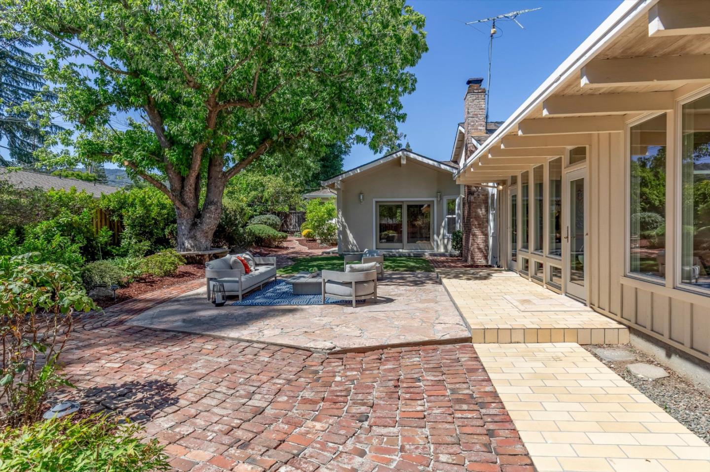 20096 CHATEAU Drive