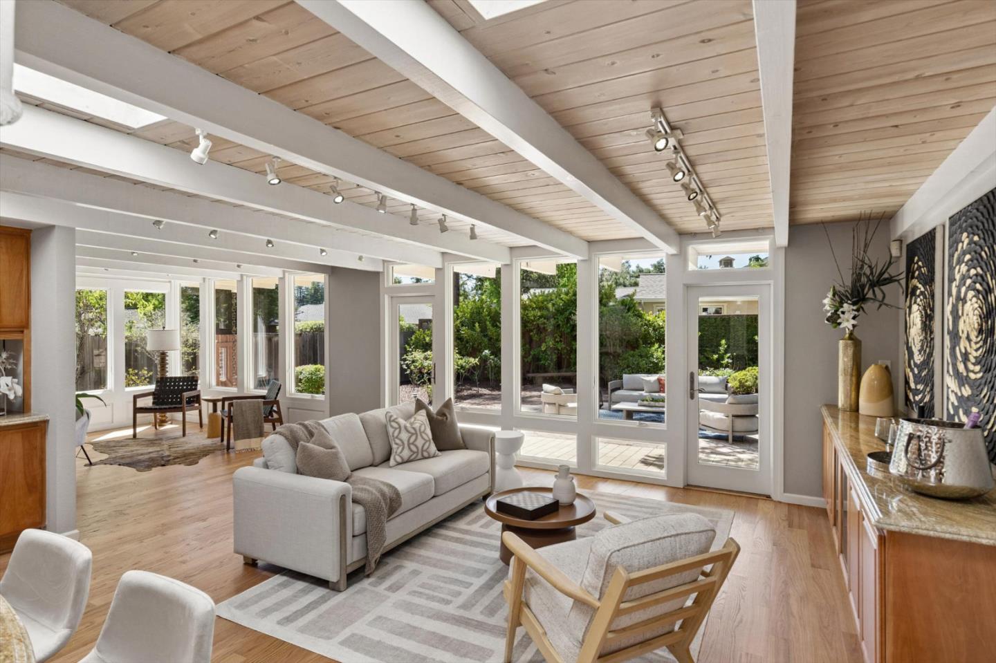 20096 CHATEAU Drive
