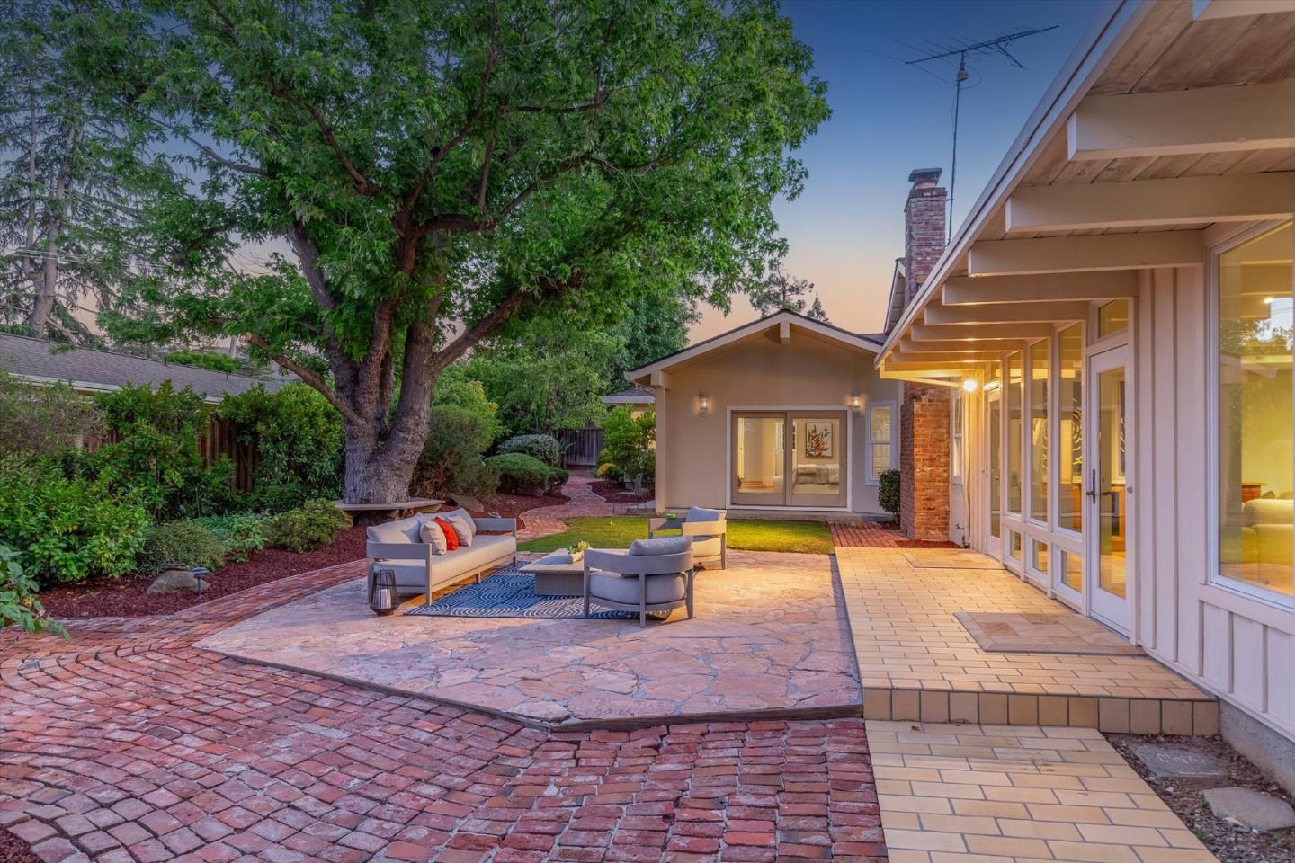 20096 CHATEAU Drive