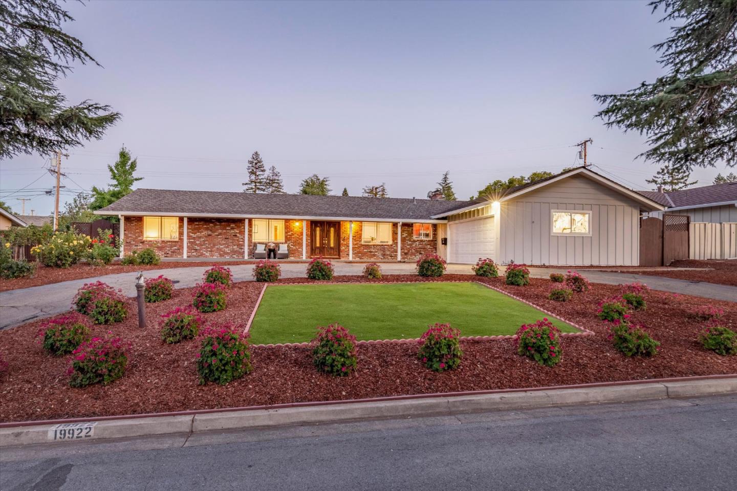 19922 SCOTLAND DR