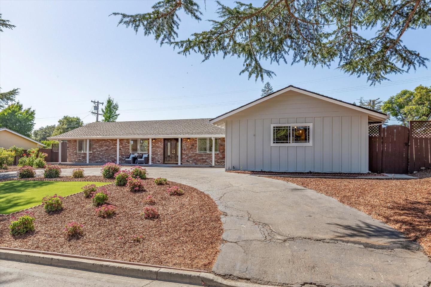 19922 SCOTLAND DR