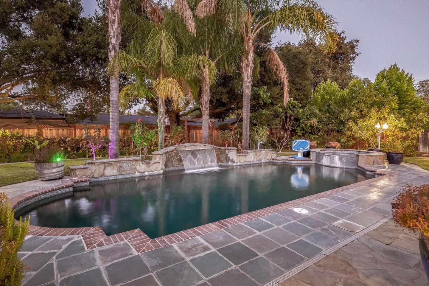 18625 SAGE CT