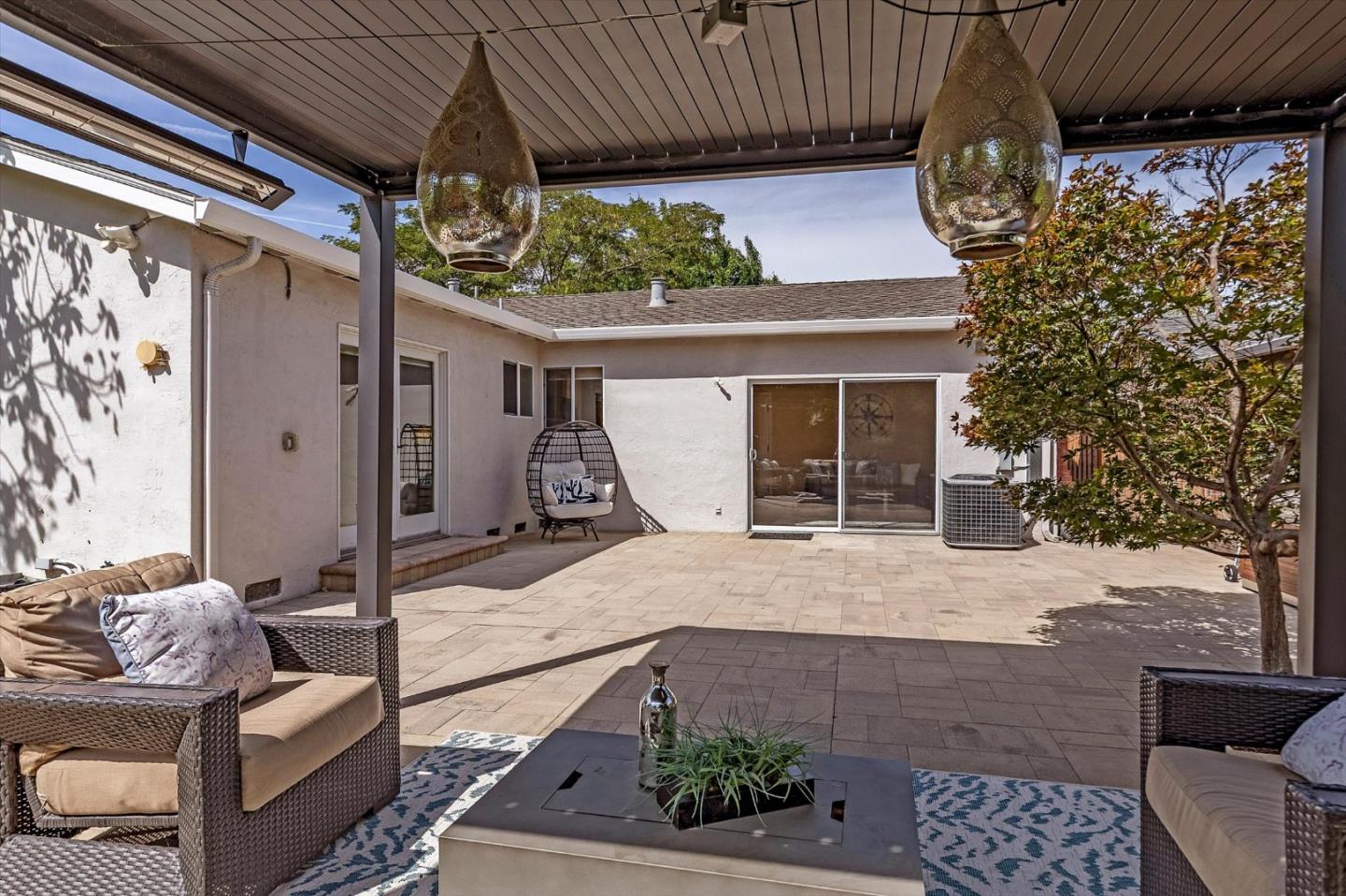 5366 RUCKER DR