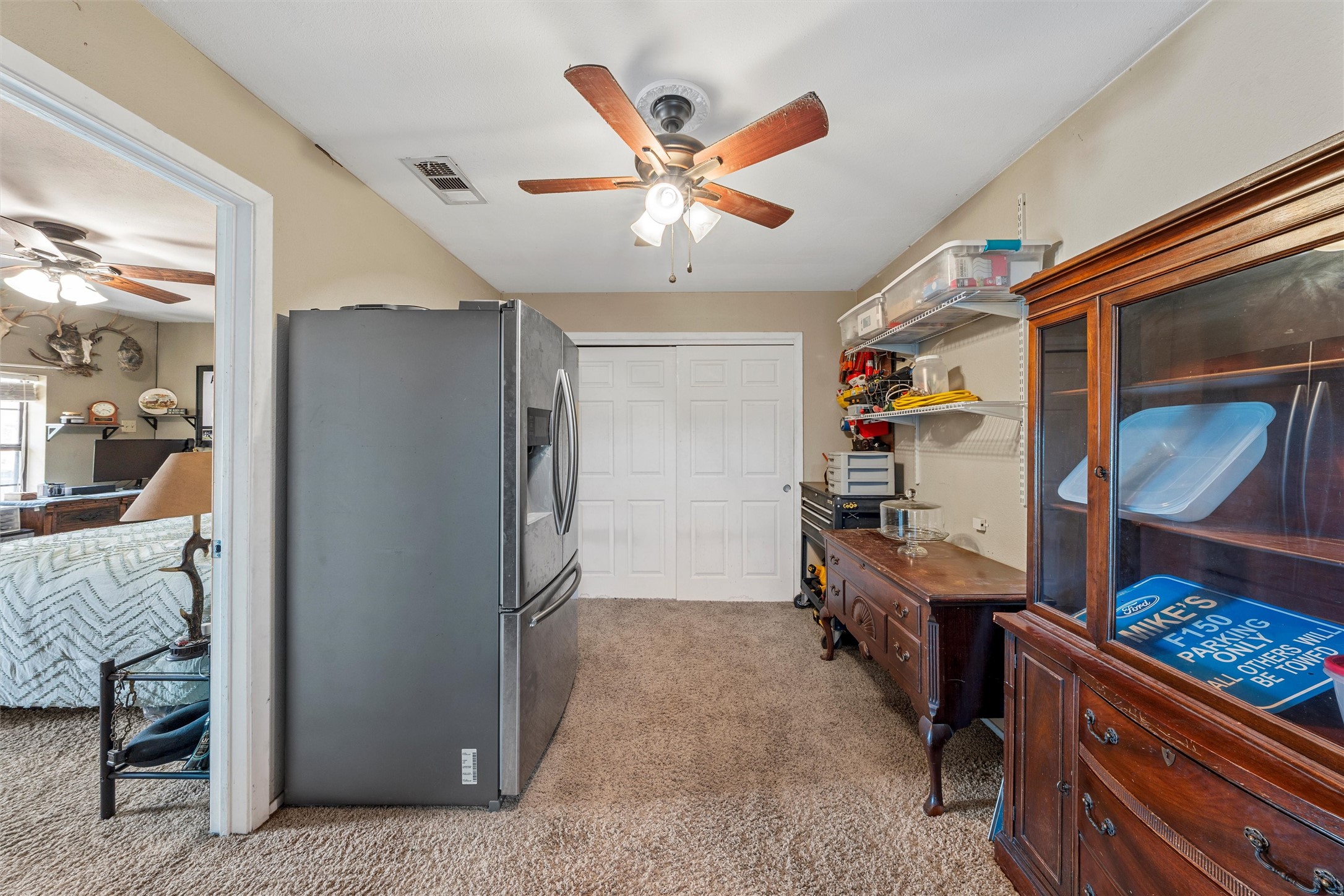 401 Lee Lane