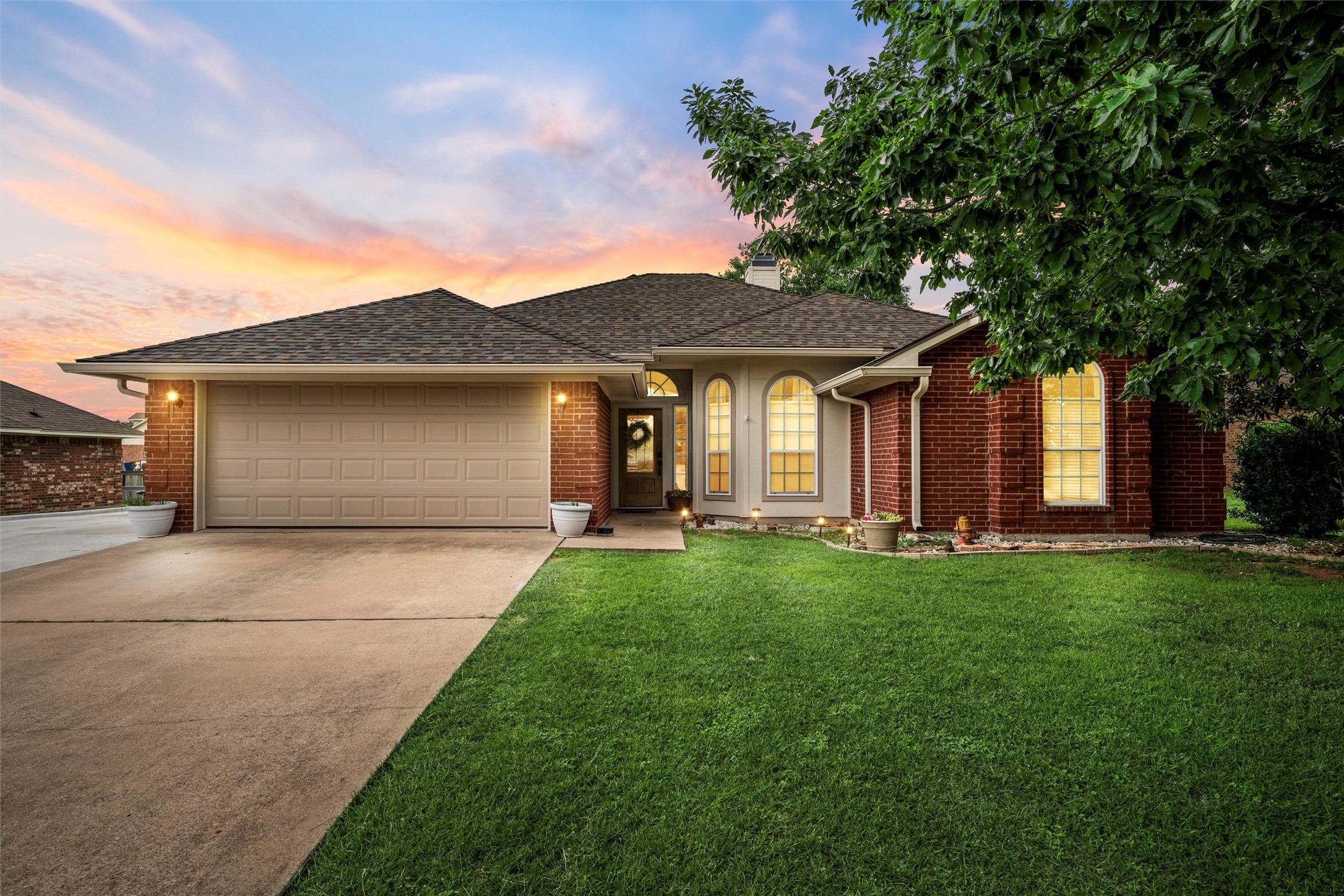 112 Topaz Circle
