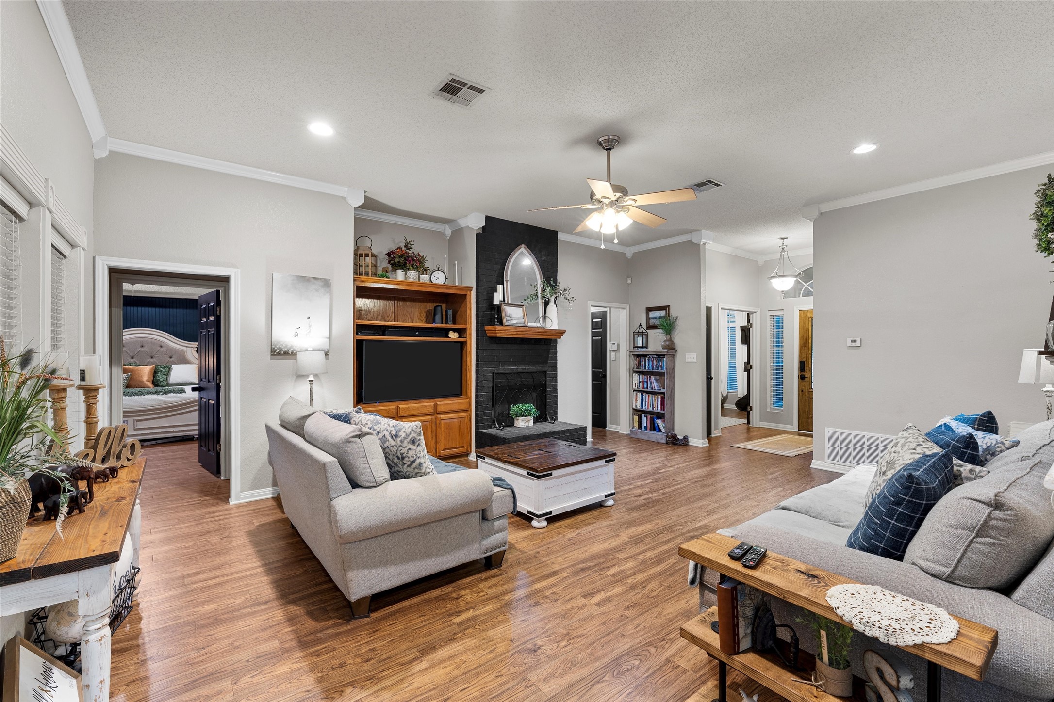 112 Topaz Circle