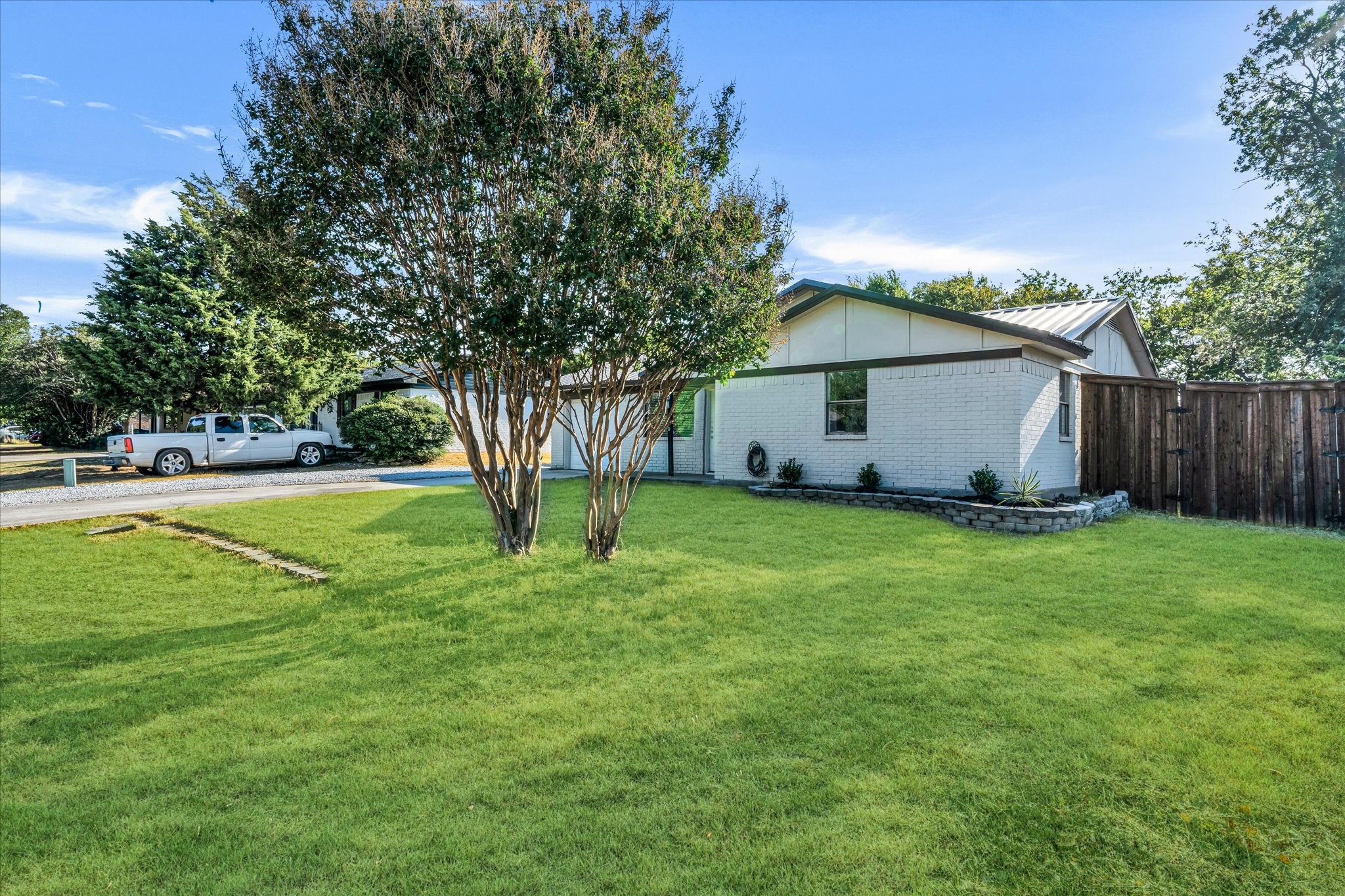 140 Redbud Street
