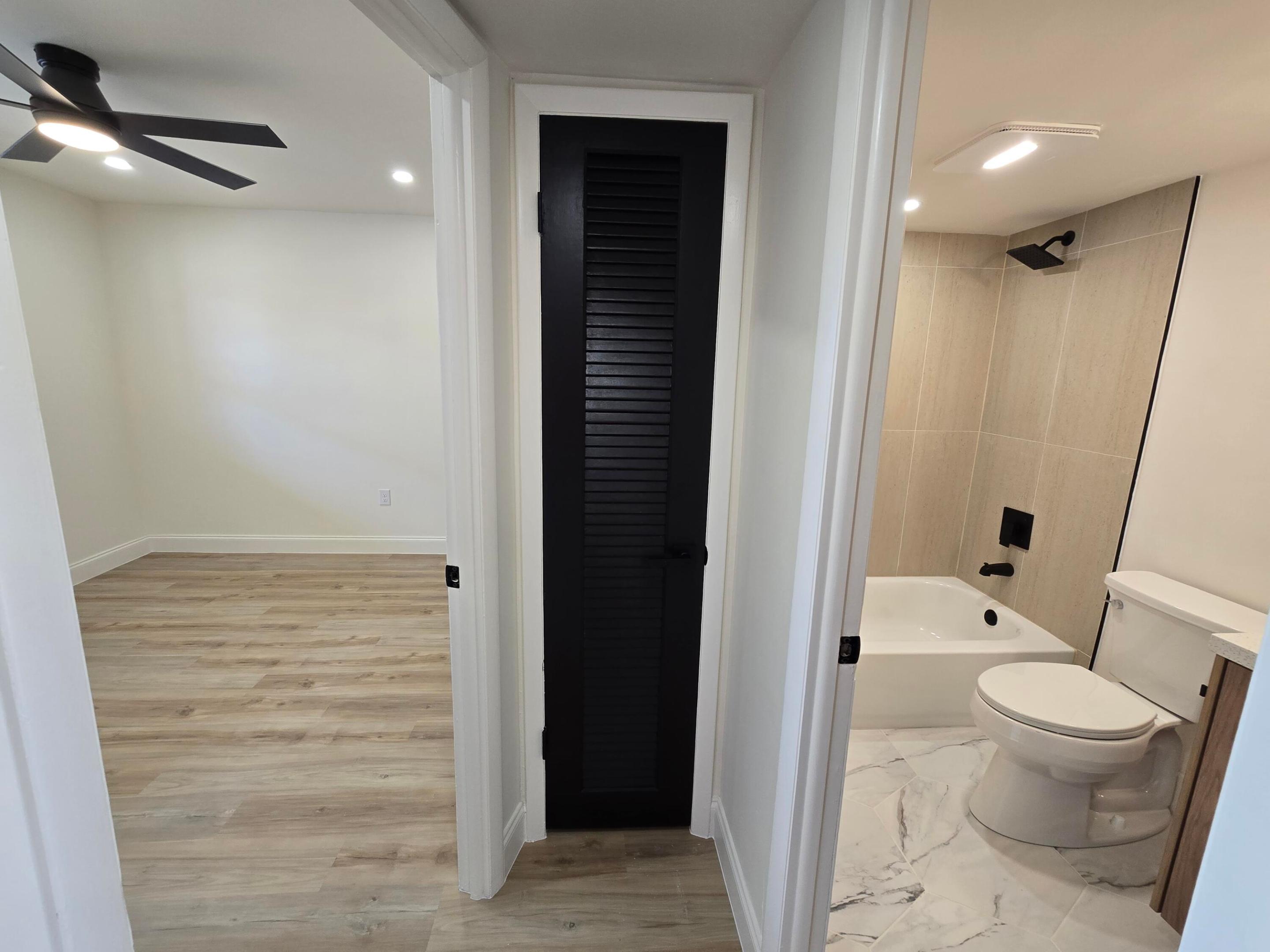 3001 Sunrise Lakes Drive E Unit: 303