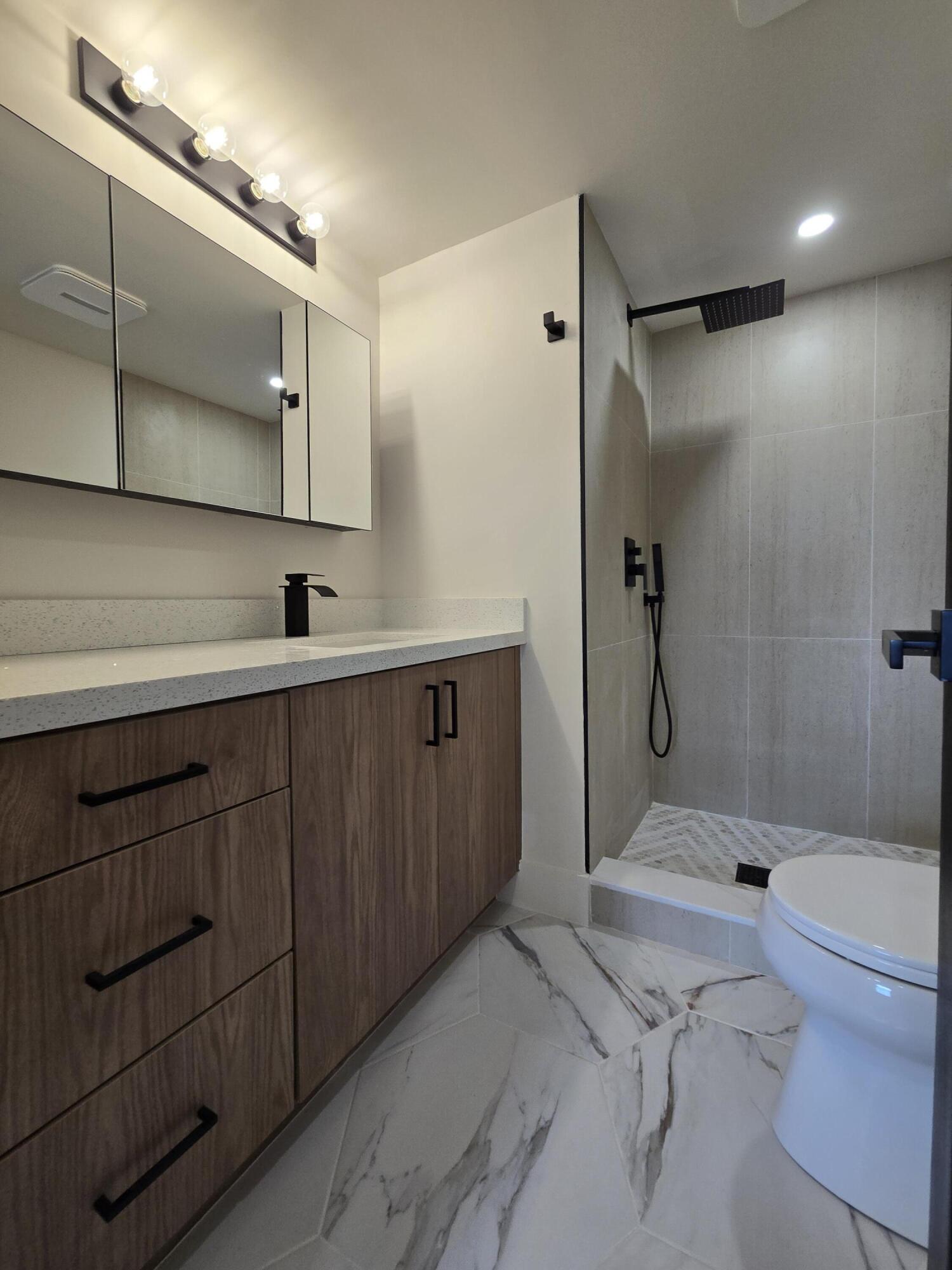 3001 Sunrise Lakes Drive E Unit: 303