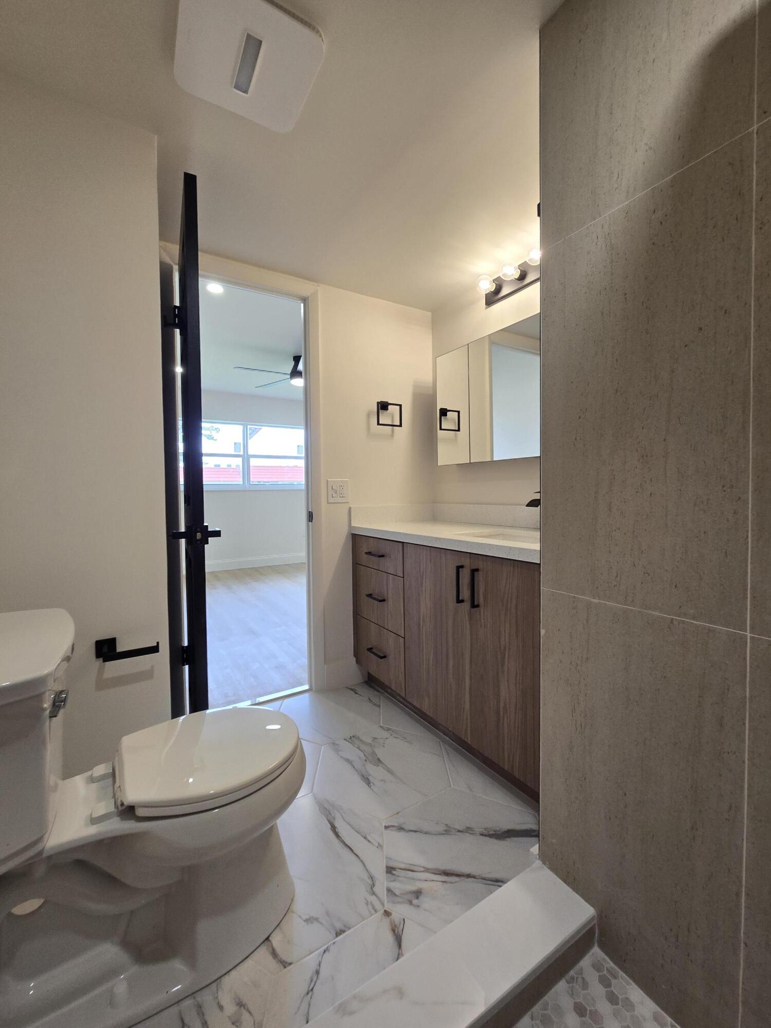 3001 Sunrise Lakes Drive E Unit: 303