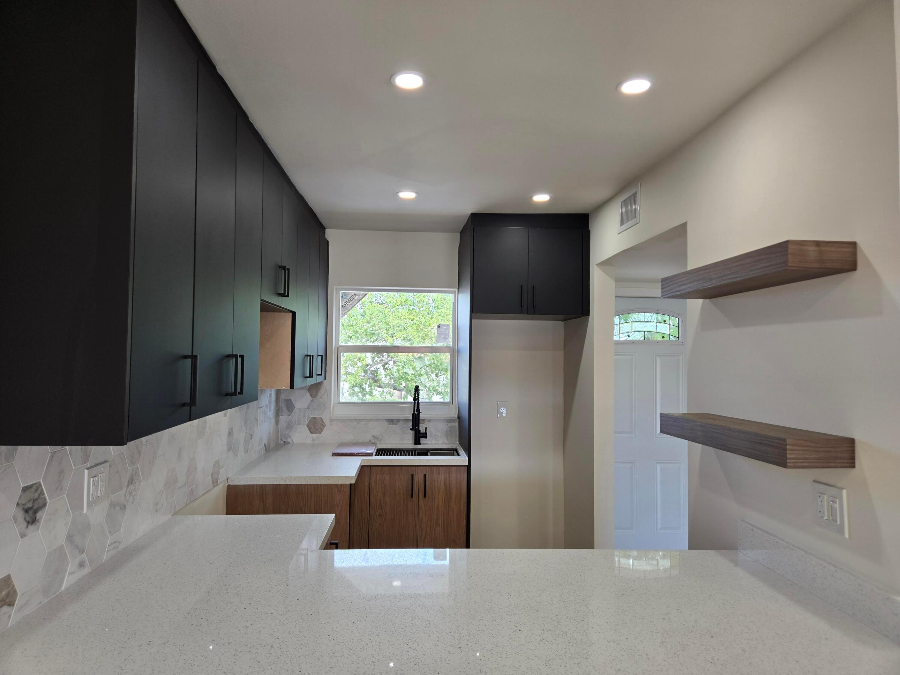 3001 Sunrise Lakes Drive E Unit: 303