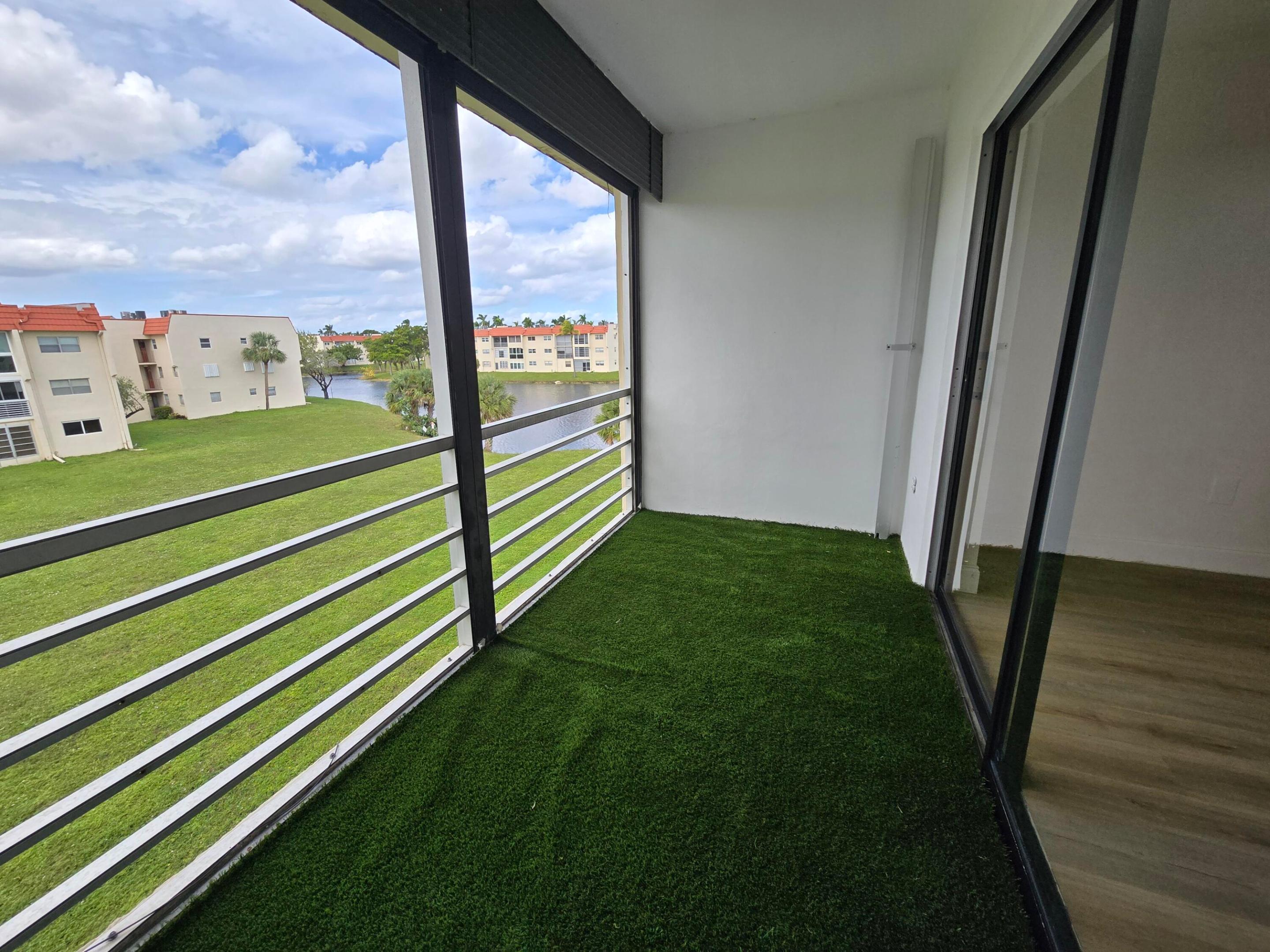 3001 Sunrise Lakes Drive E Unit: 303