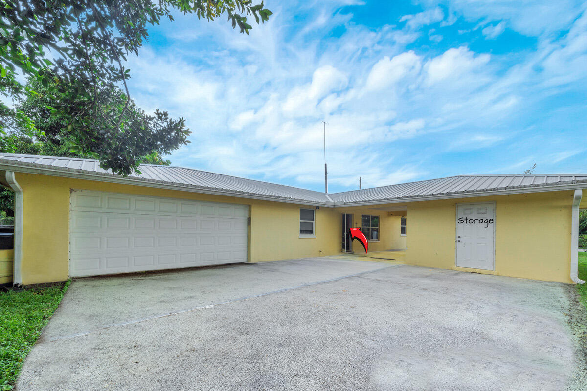 446 SANTA FE Road
