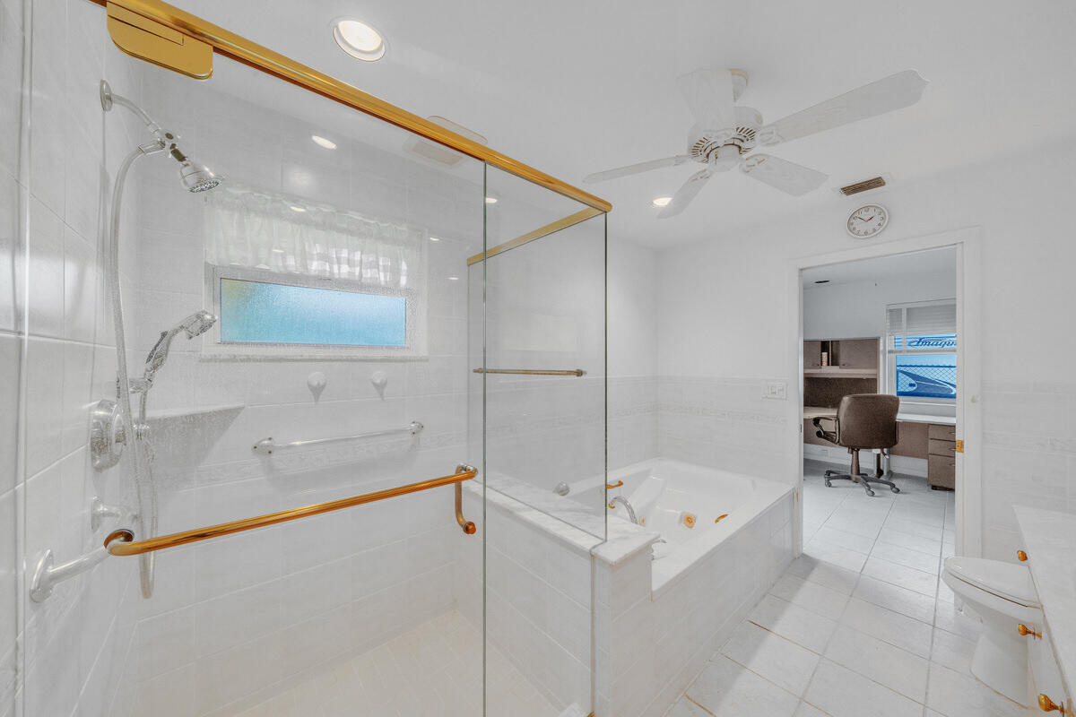 446 SANTA FE Road