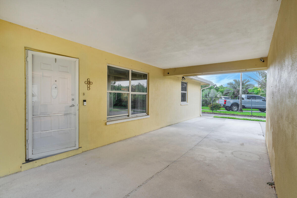 446 SANTA FE Road