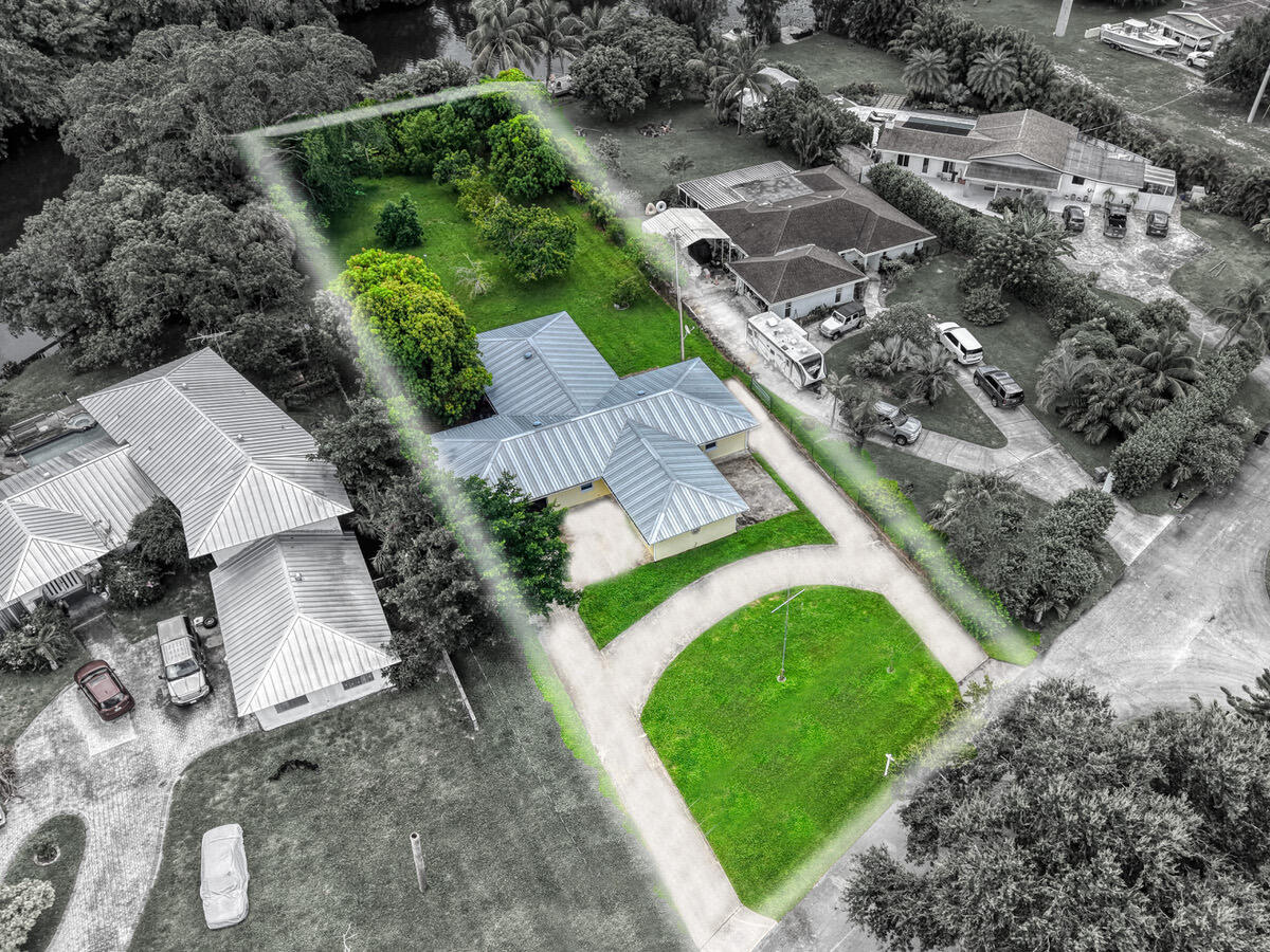 446 SANTA FE Road