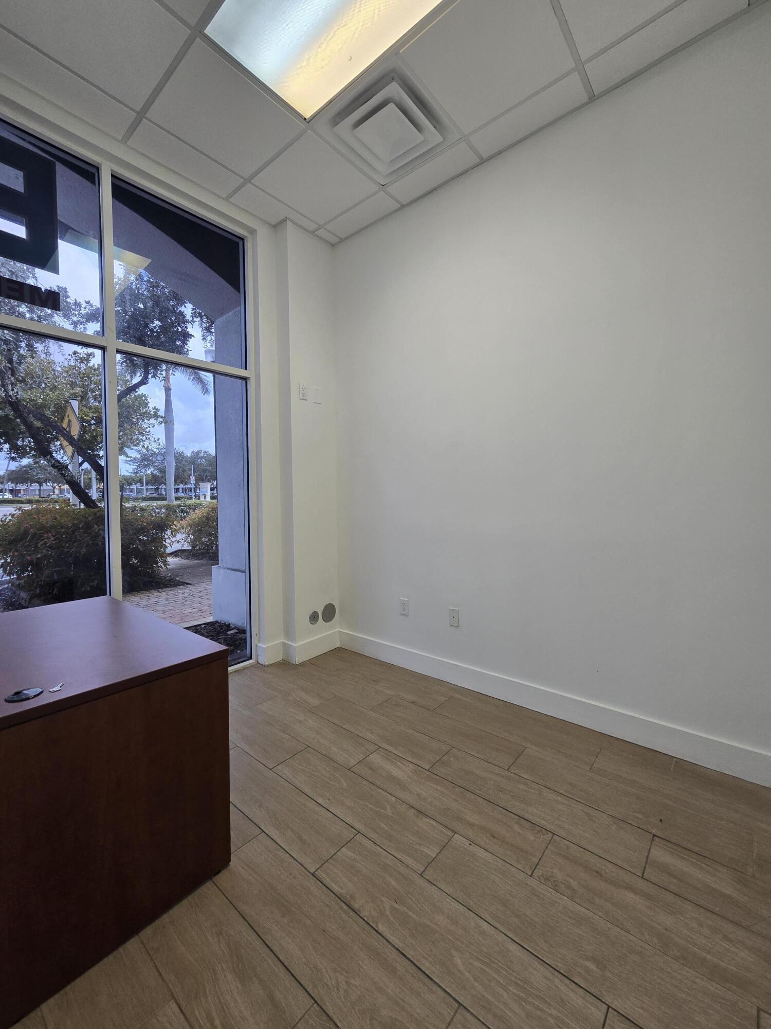 3880 W BROWARD Boulevard W