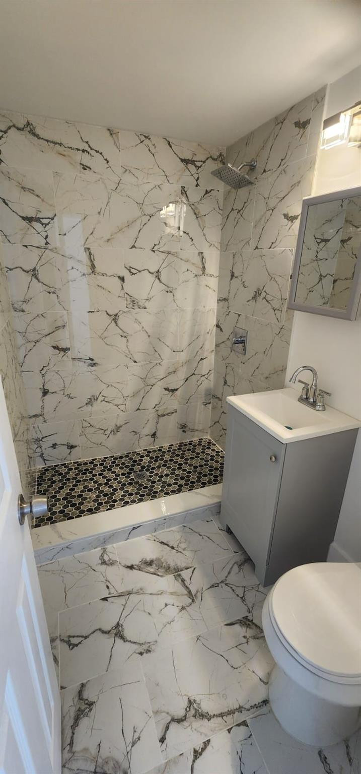 1770 Lauderdale Manor Dr