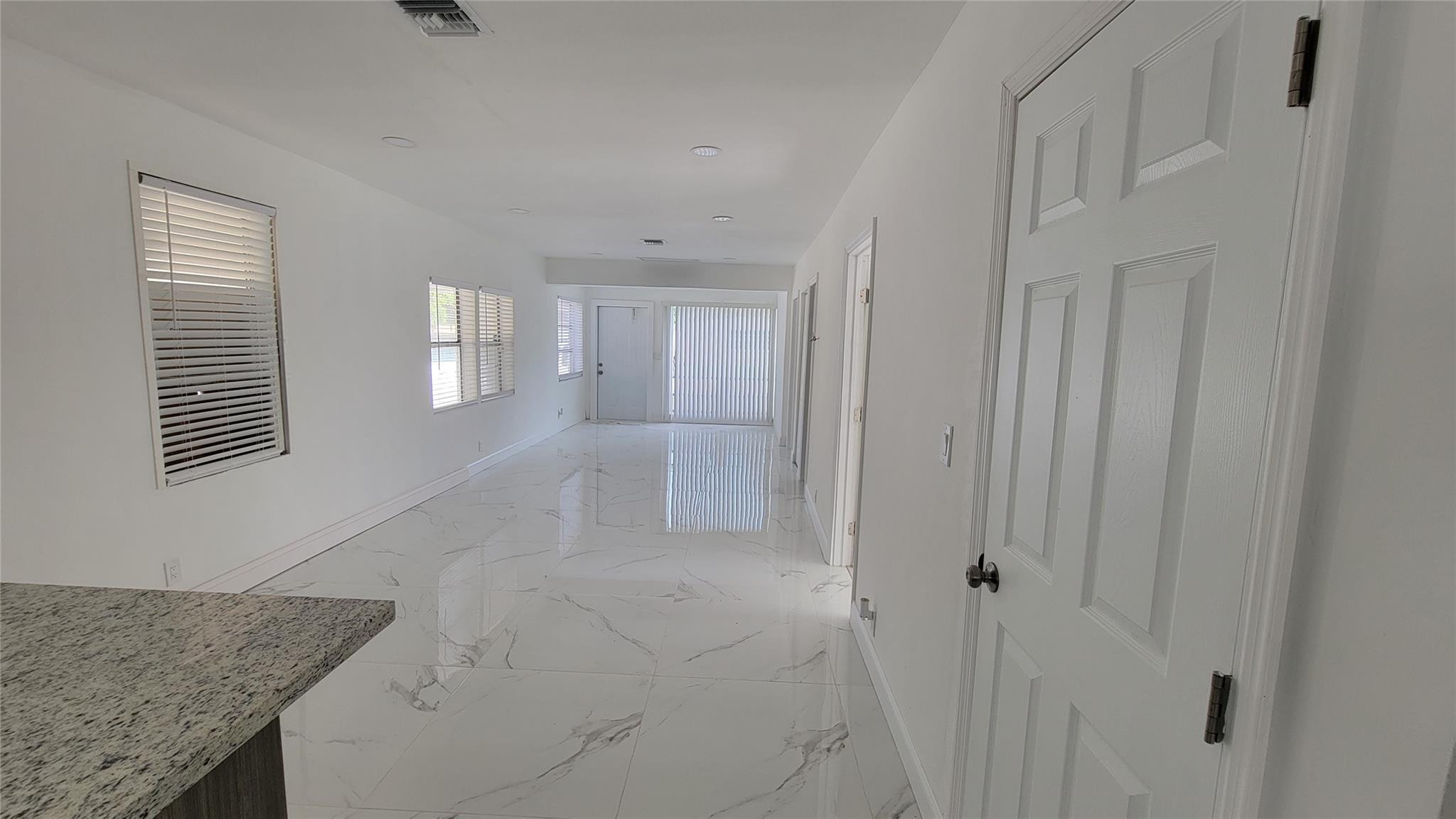 419 NW 17th Ave