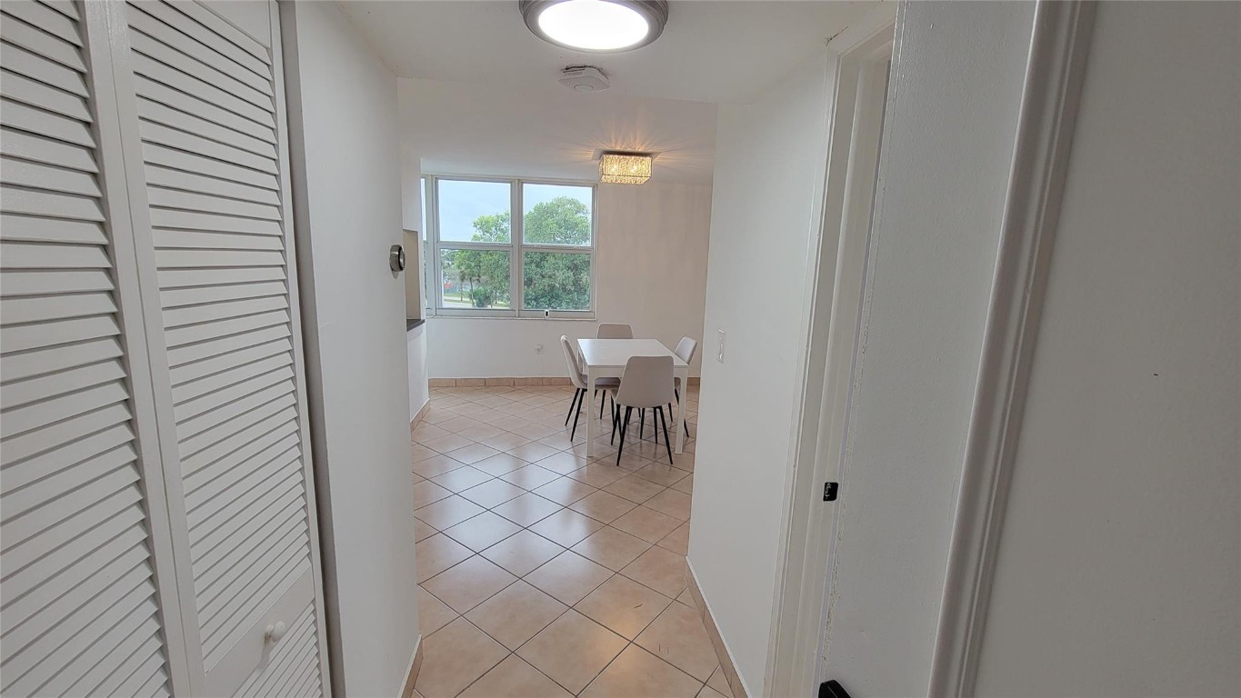 9410 Tangerine Pl 407