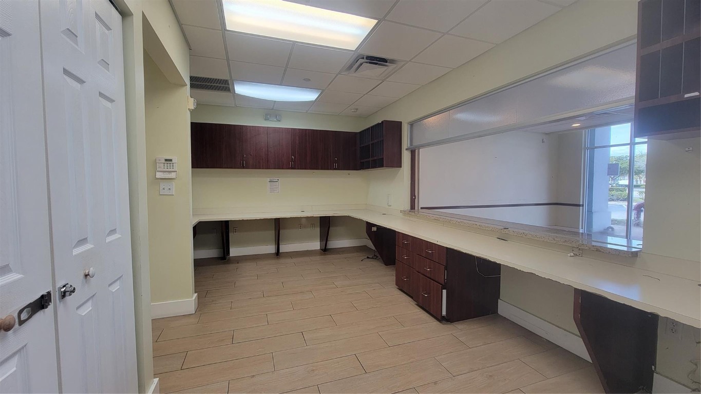 3880 W Broward Blvd B4,B5,B6,B7,B8,B9