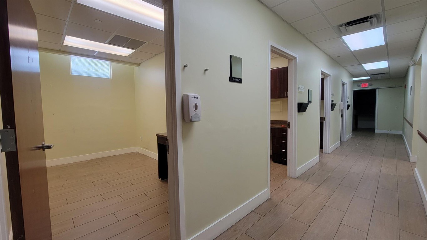 3880 W Broward Blvd B4,B5,B6,B7,B8,B9