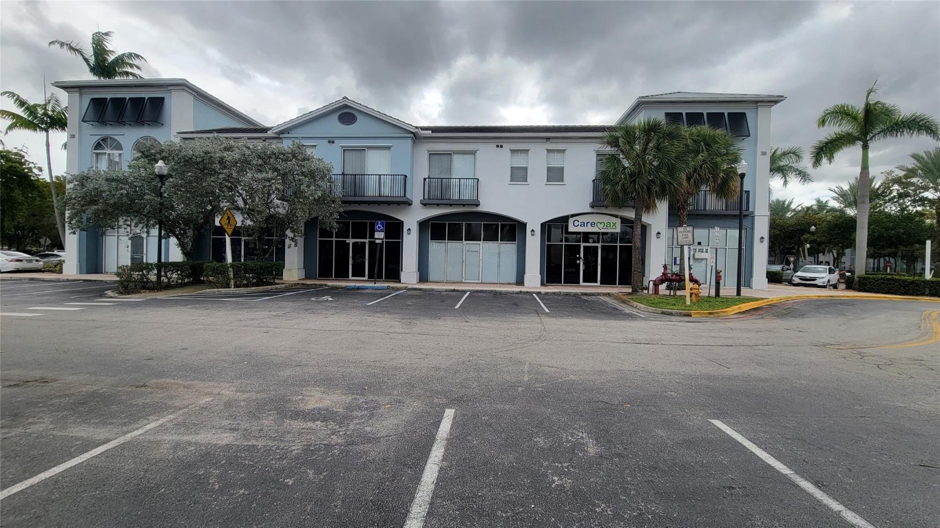 3880 W Broward Blvd B4,B5,B6,B7,B8,B9